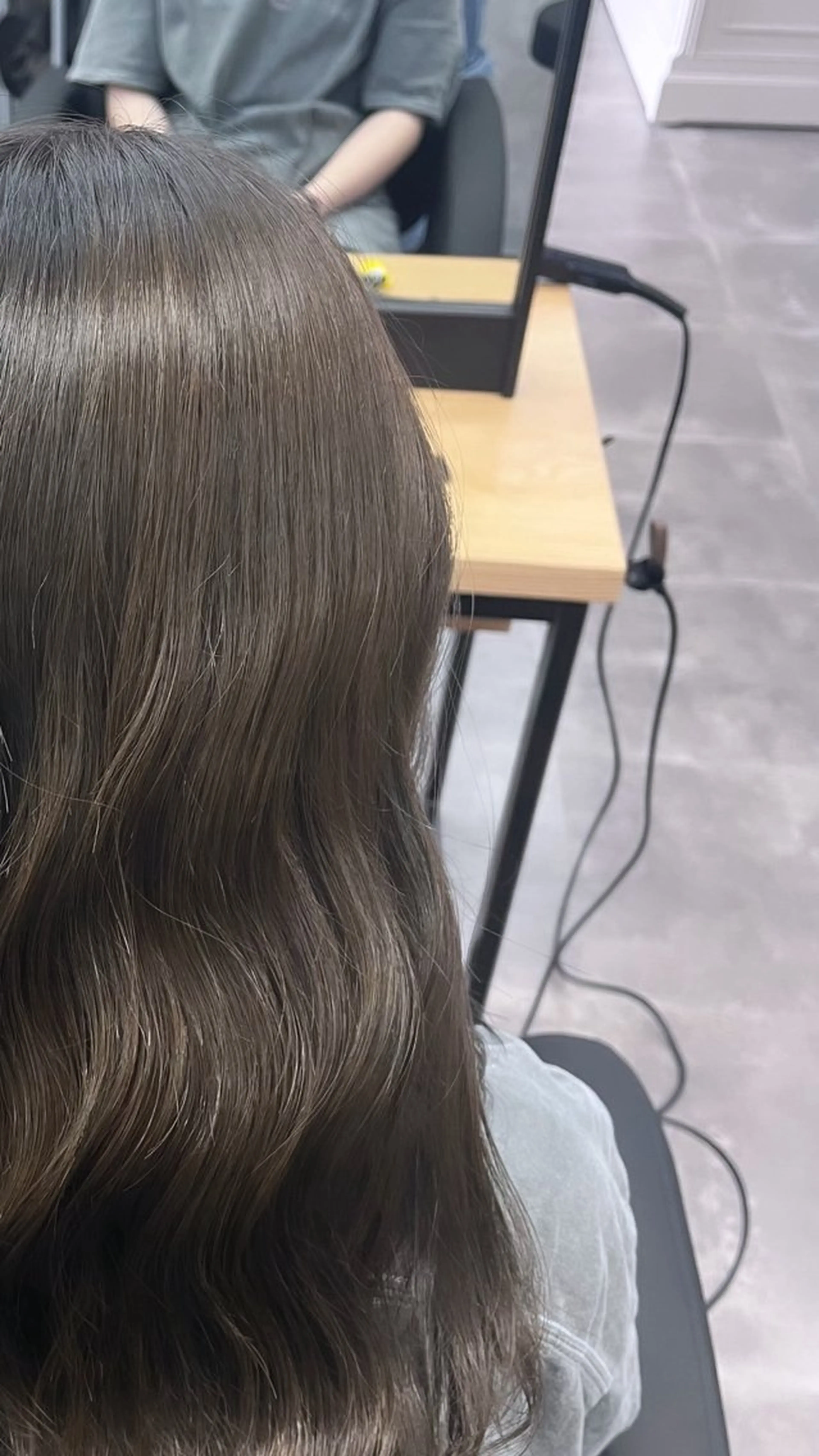 ロング カラー カット ヘアカラー 熊谷 有紗のヘアスタイル