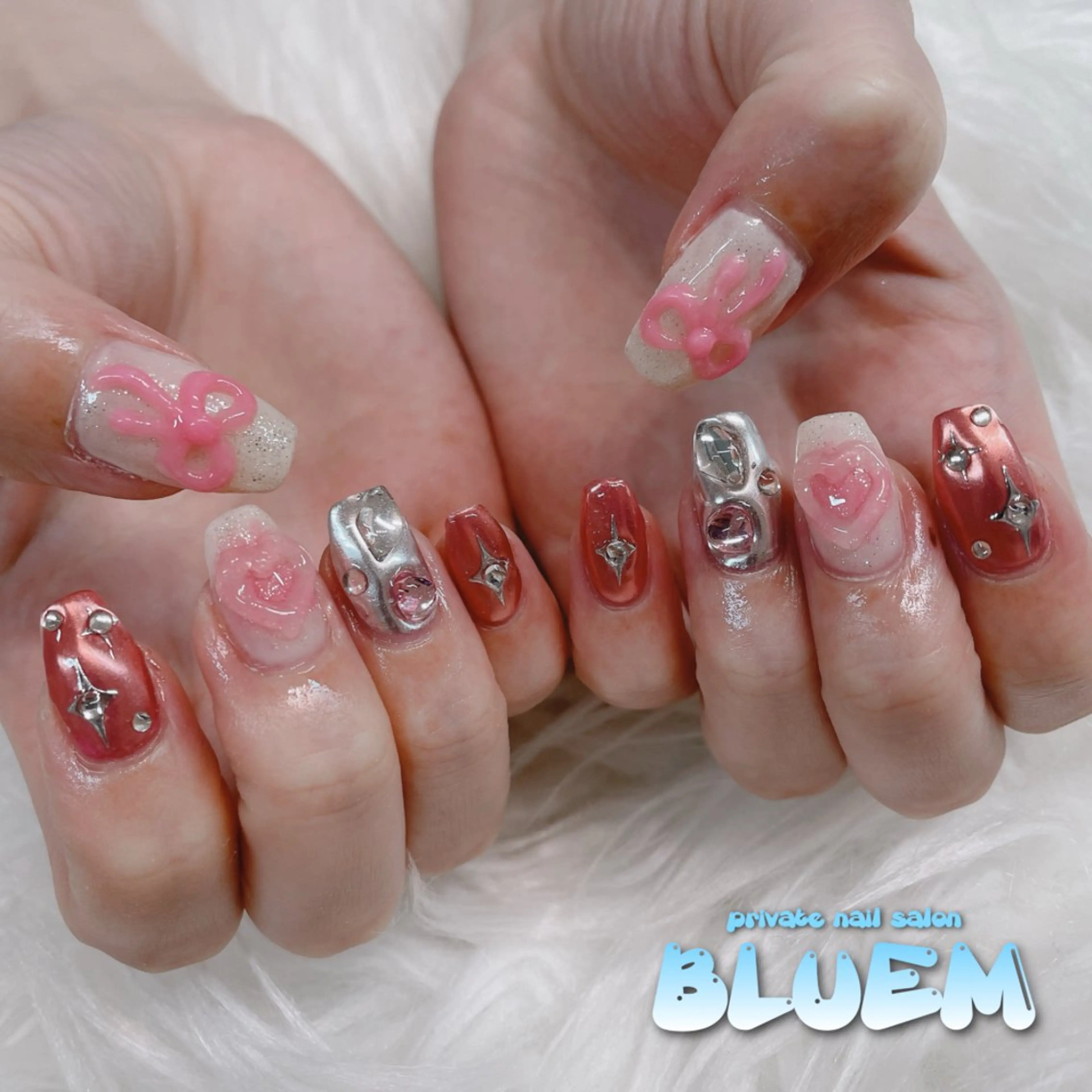 ネイル ミラーネイル ハンドネイル ハンドケア BLUEM所属・BLUEM さやかのネイルデザイン