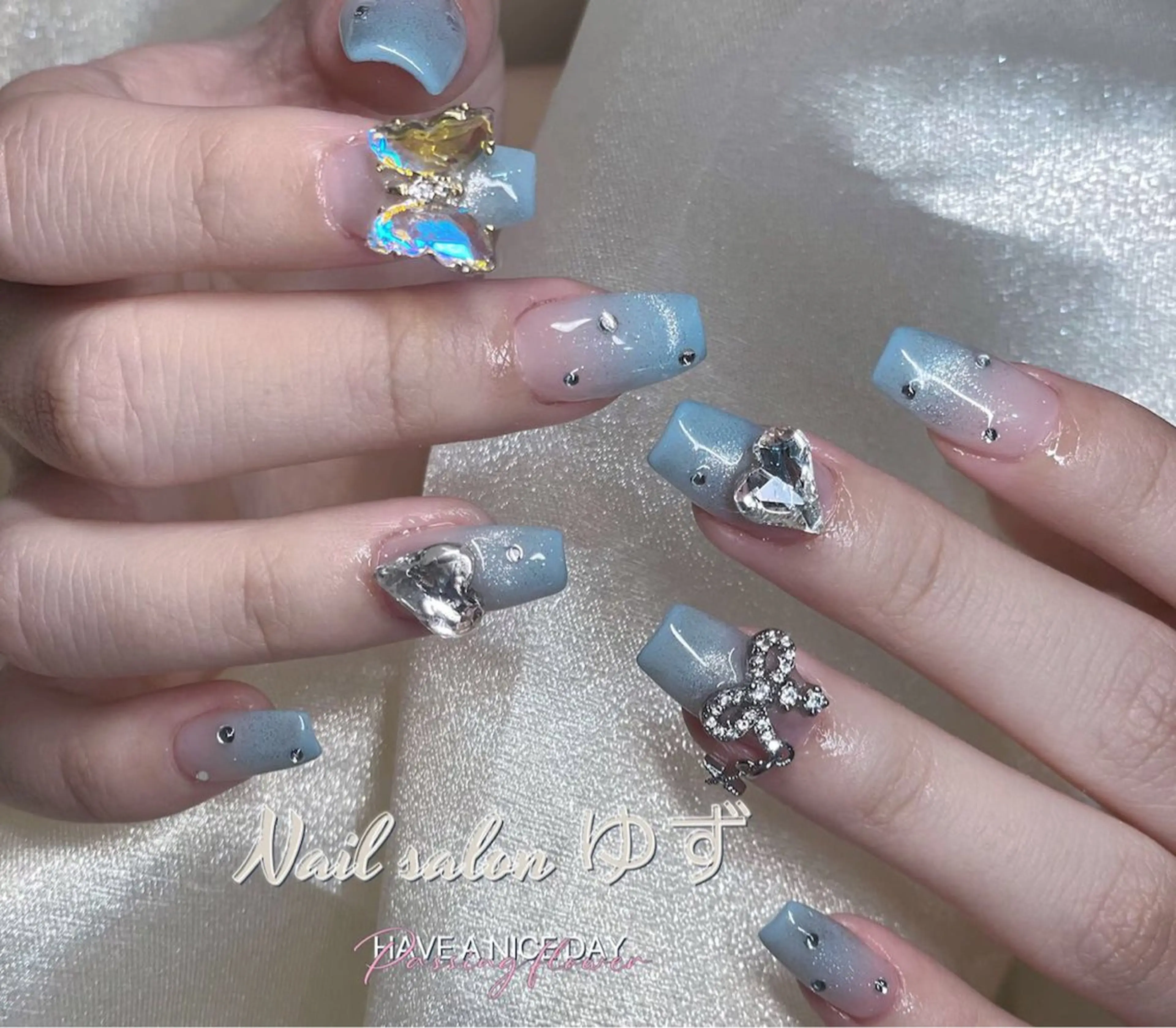 ネイル 長さ出し フットネイル ジェルネイル 韓国ネイル マグネットネイル ゆず Nail Salonのネイルデザイン