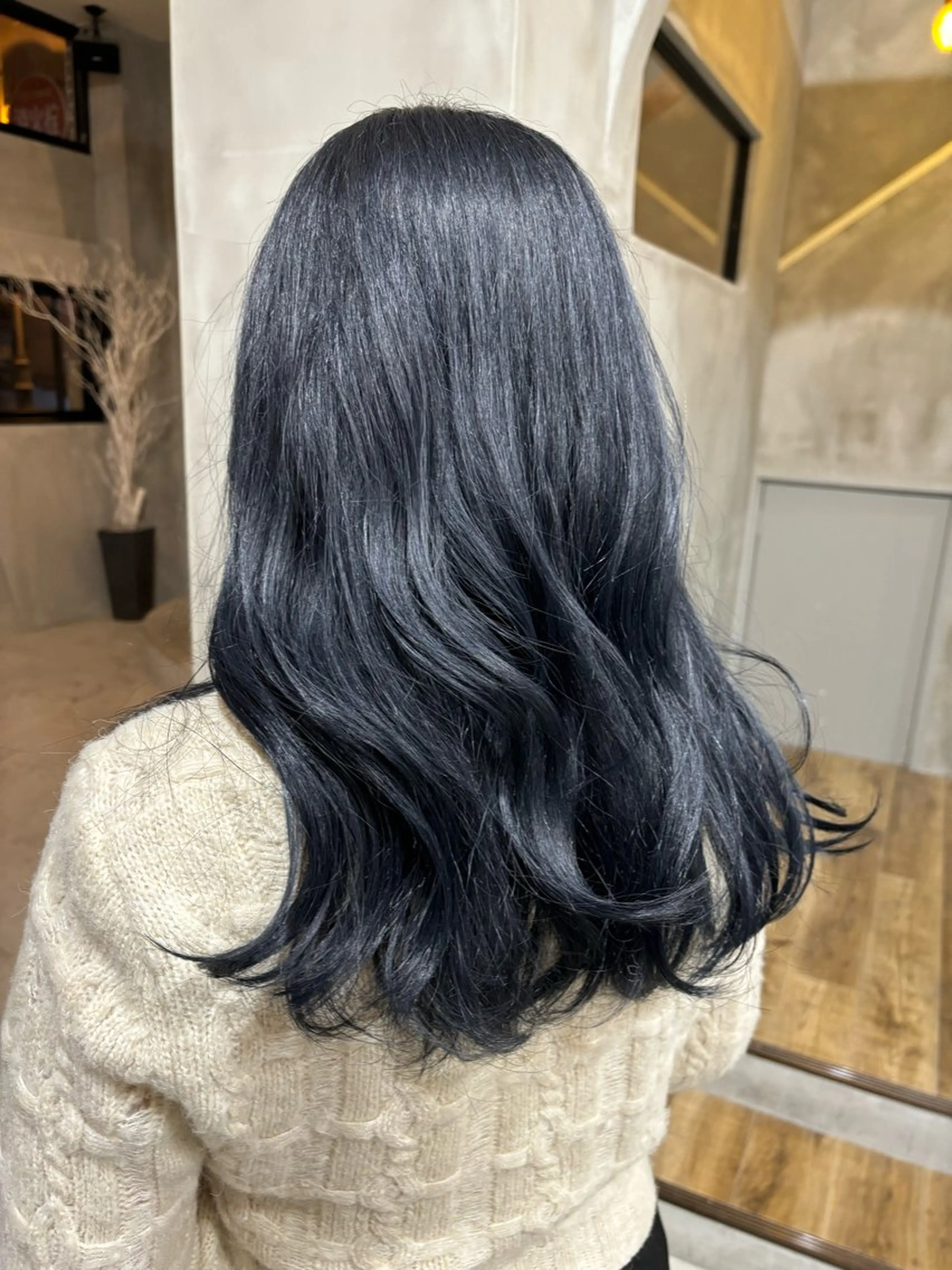 ロング 柴田 美育のヘアスタイル