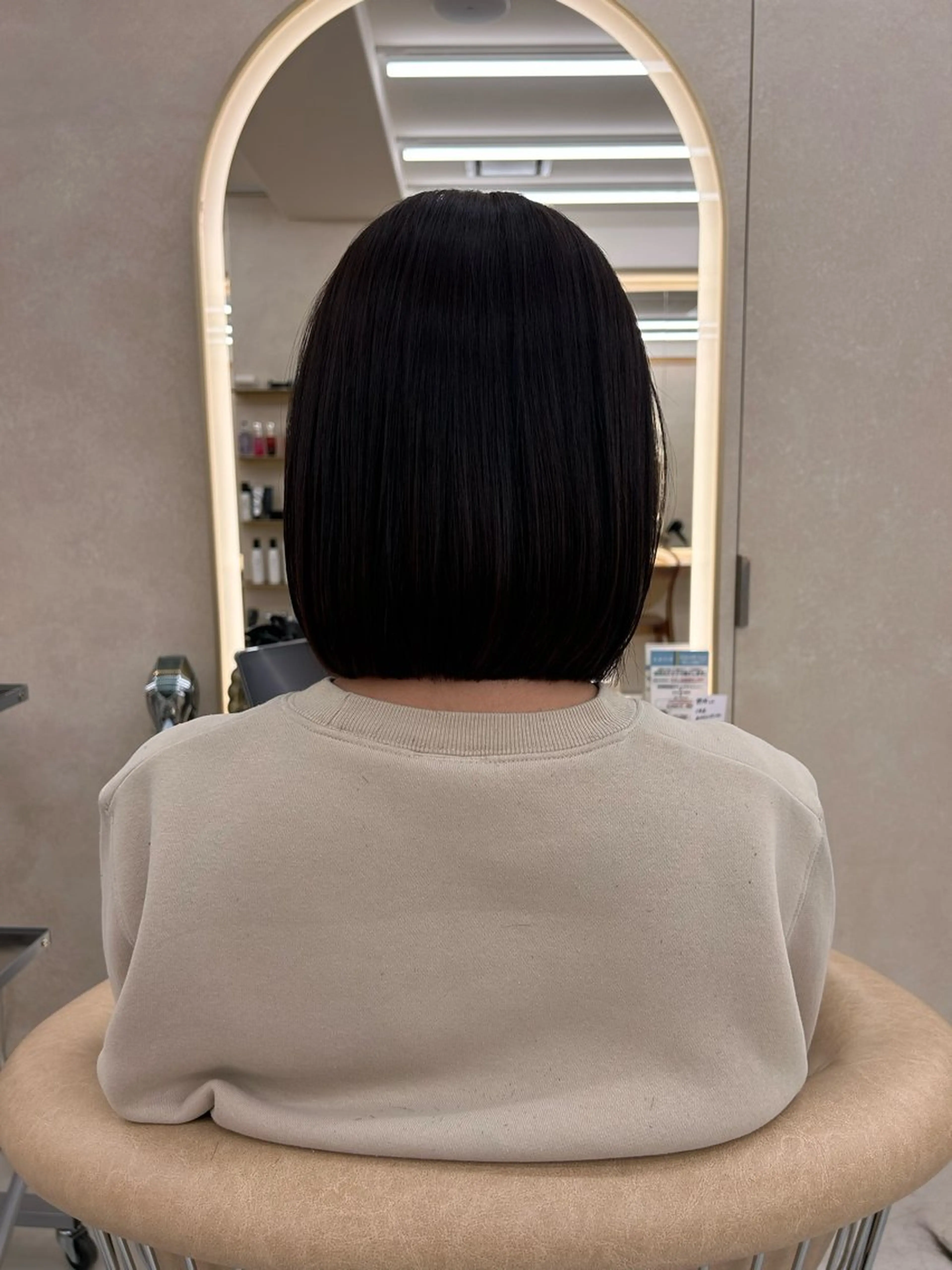 ショート 外ハネヘア 表参道美容師ゆいか ♡ミディアムレイヤーのヘアスタイル