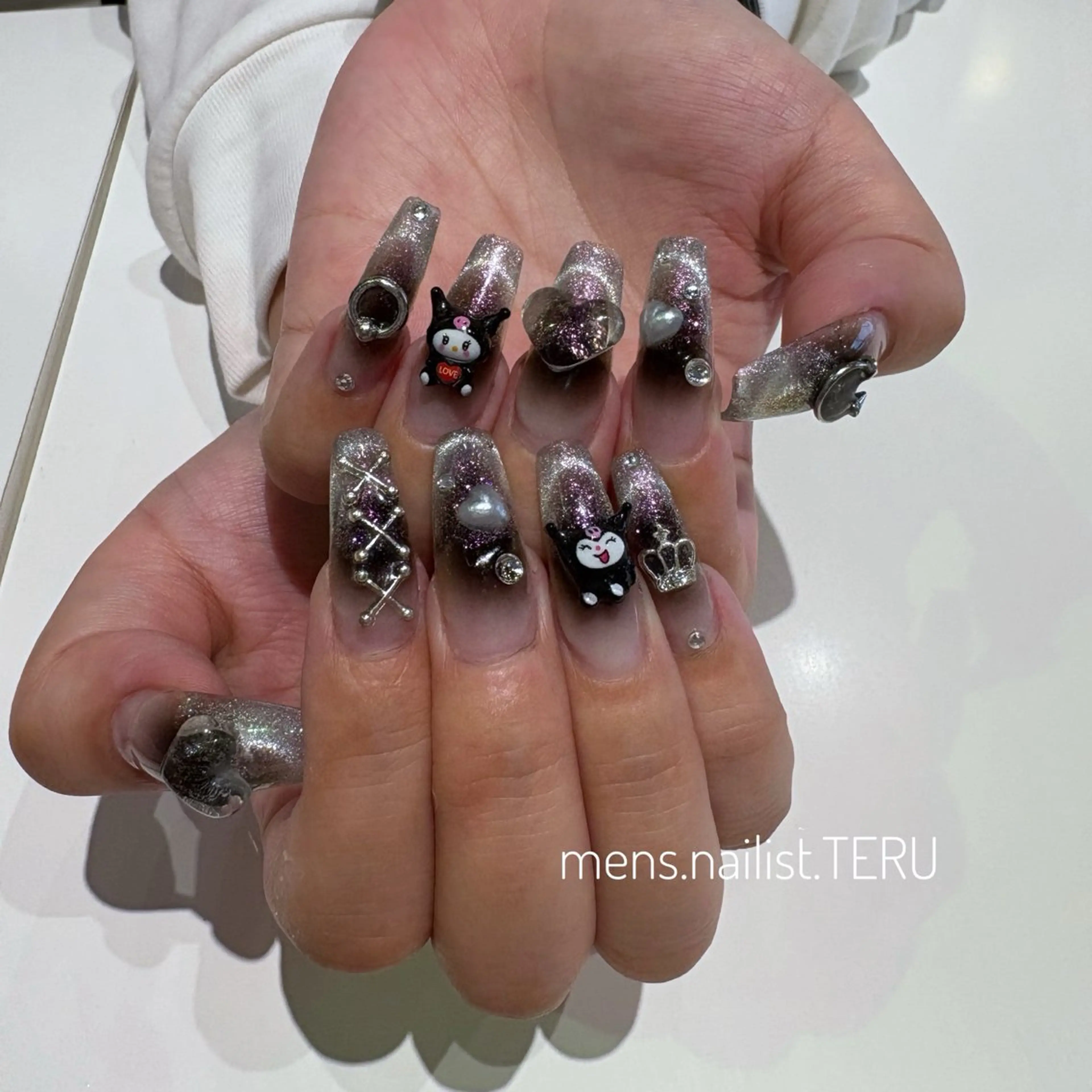 ネイル メンズネイル nail salon ETERNAL所属・メンズネイリスト TERUのネイルデザイン