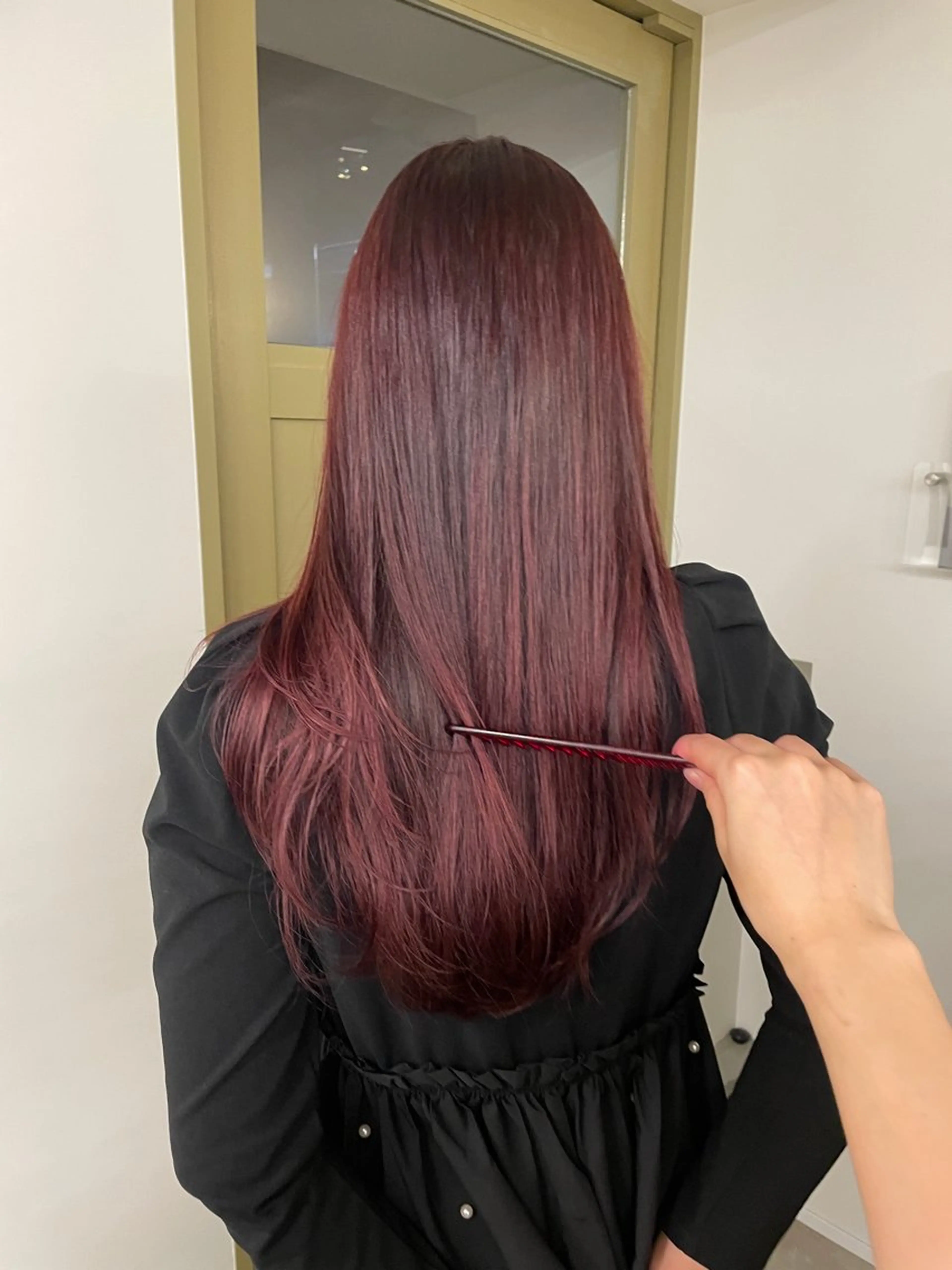 ロング カラー ヘアカラー トリートメント tonari所属・ブリーチモデル/ カットモデル/Riaのヘアスタイル