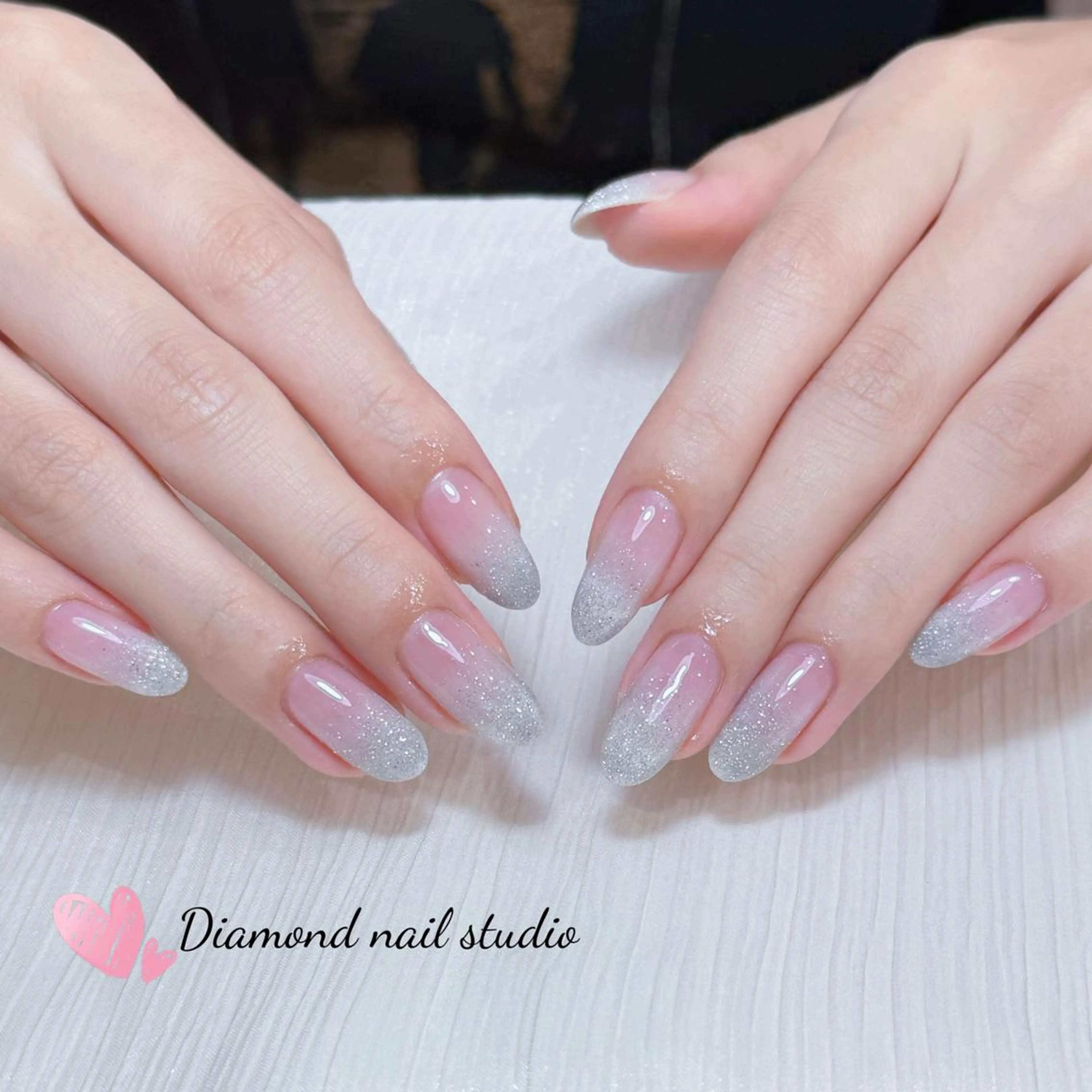 ネイル アートネイル オーロラネイル ガーリー キラキラネイル マグネットネイル ハンドネイル YOYO 💅のネイルデザイン