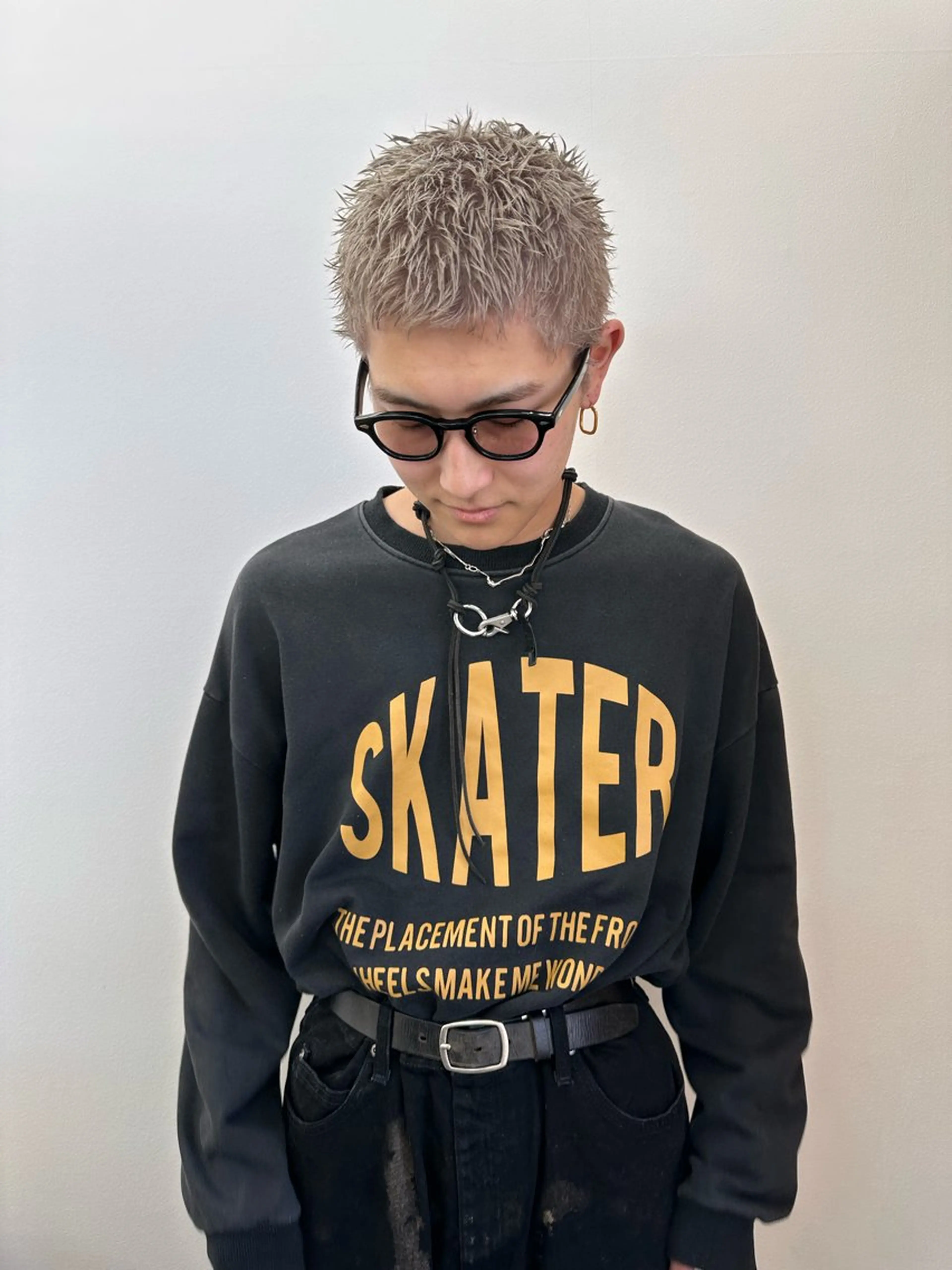 ショート カラー amy.所属・メンズカットパーマ/ ブリーチ高柳将太のヘアスタイル