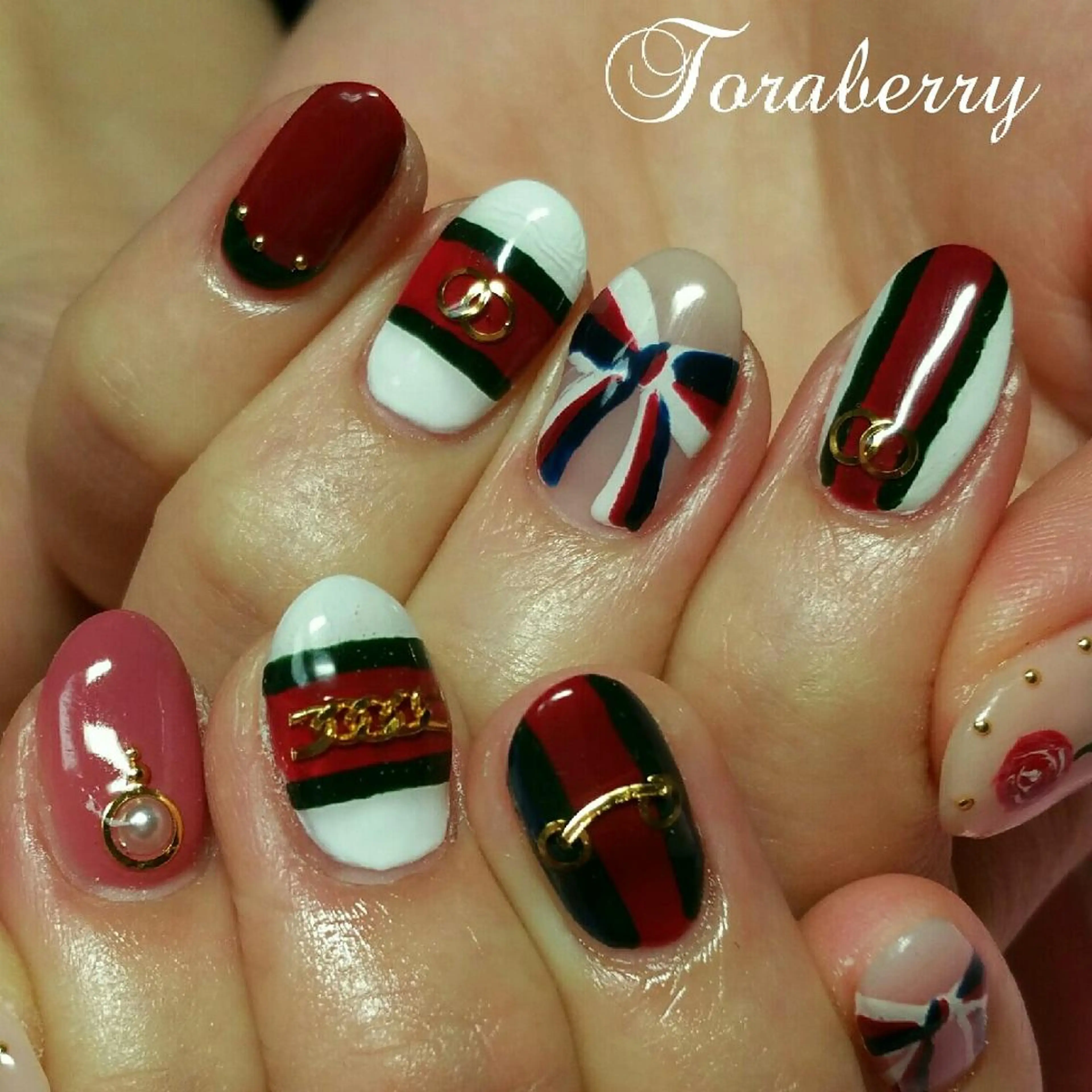 ネイル ハンドネイル ネイリスト なつみのネイルデザイン