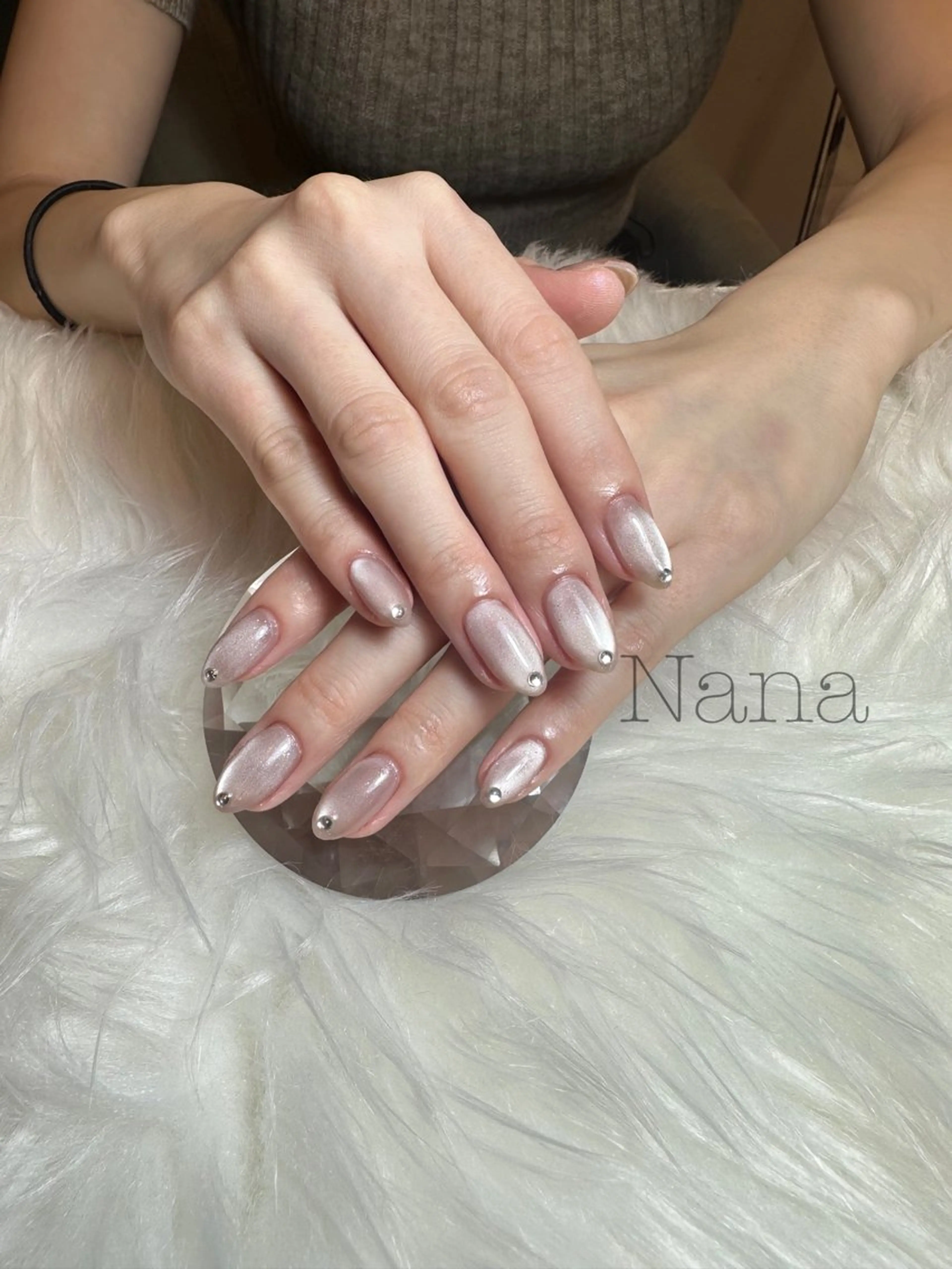 ネイル ストーンネイル ハンドネイル FAUSTO所属・Nailist 💟NANAのネイルデザイン