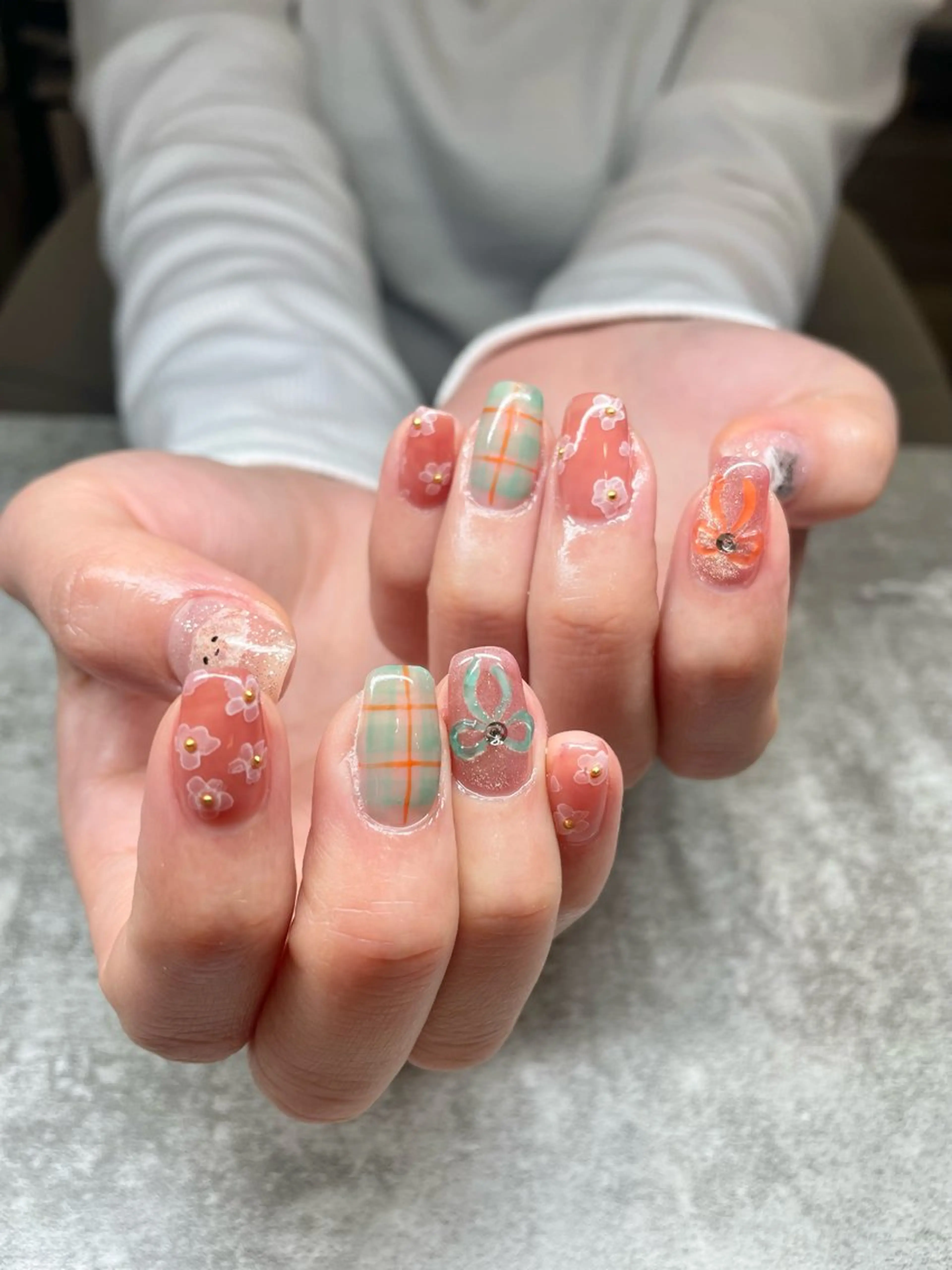 ショート LB.nail天王寺店所属・LB.naill SAEのネイルデザイン
