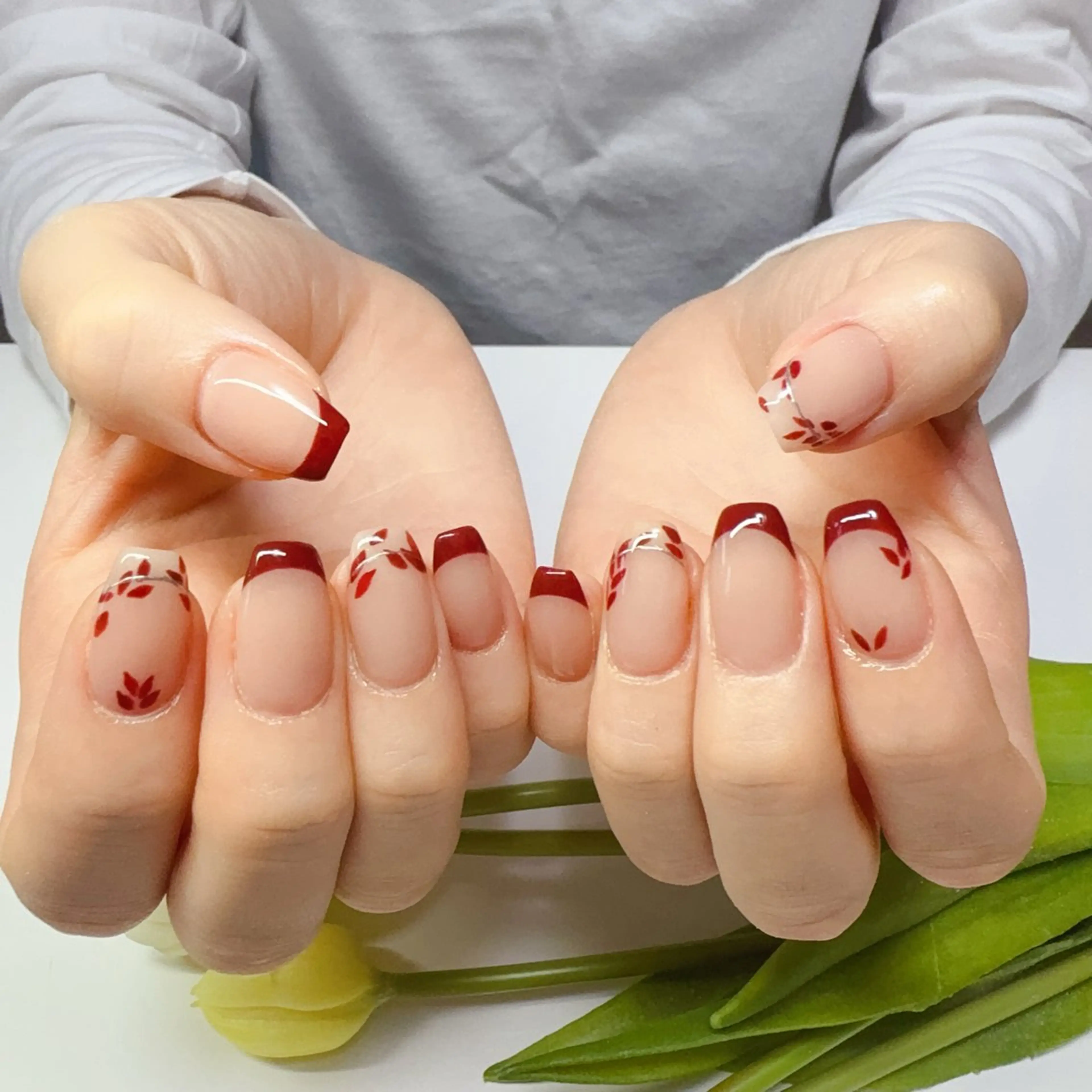 ネイル ハンドネイル YUYI.nail salonのネイルデザイン