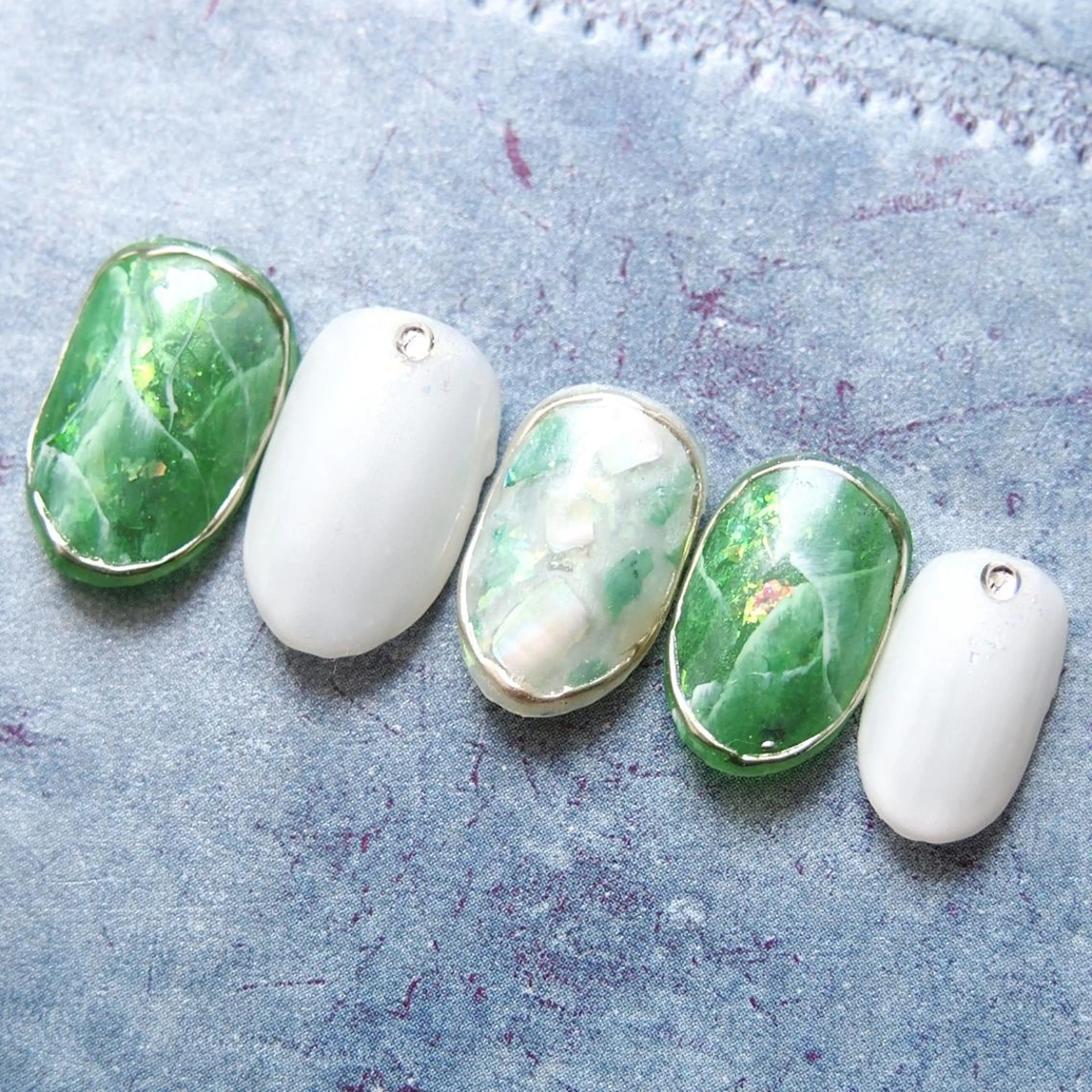 ネイル ハンドネイル 山田 麻衣のネイルデザイン