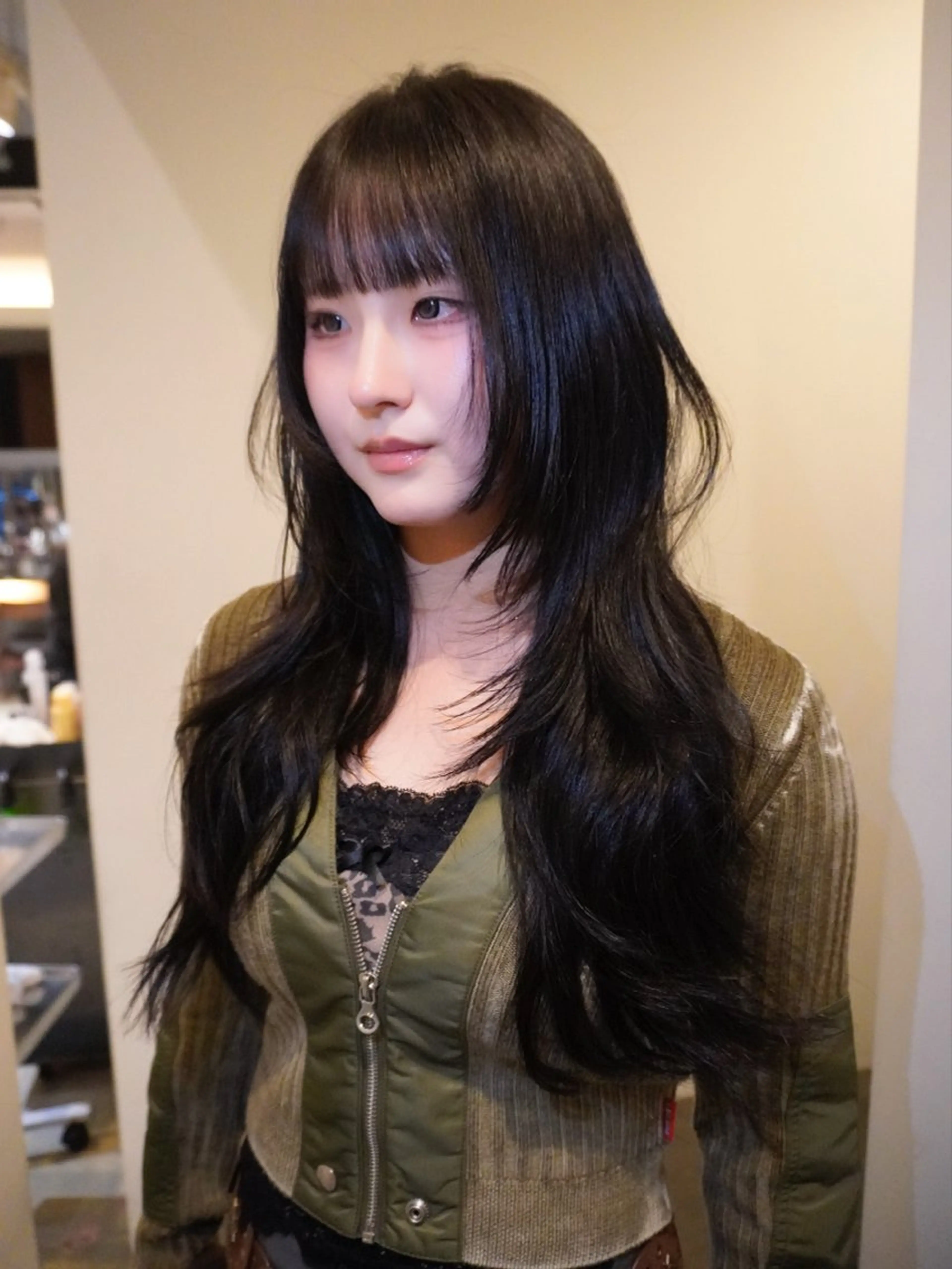 ロング カット 愛瑠奈 erunaのヘアスタイル