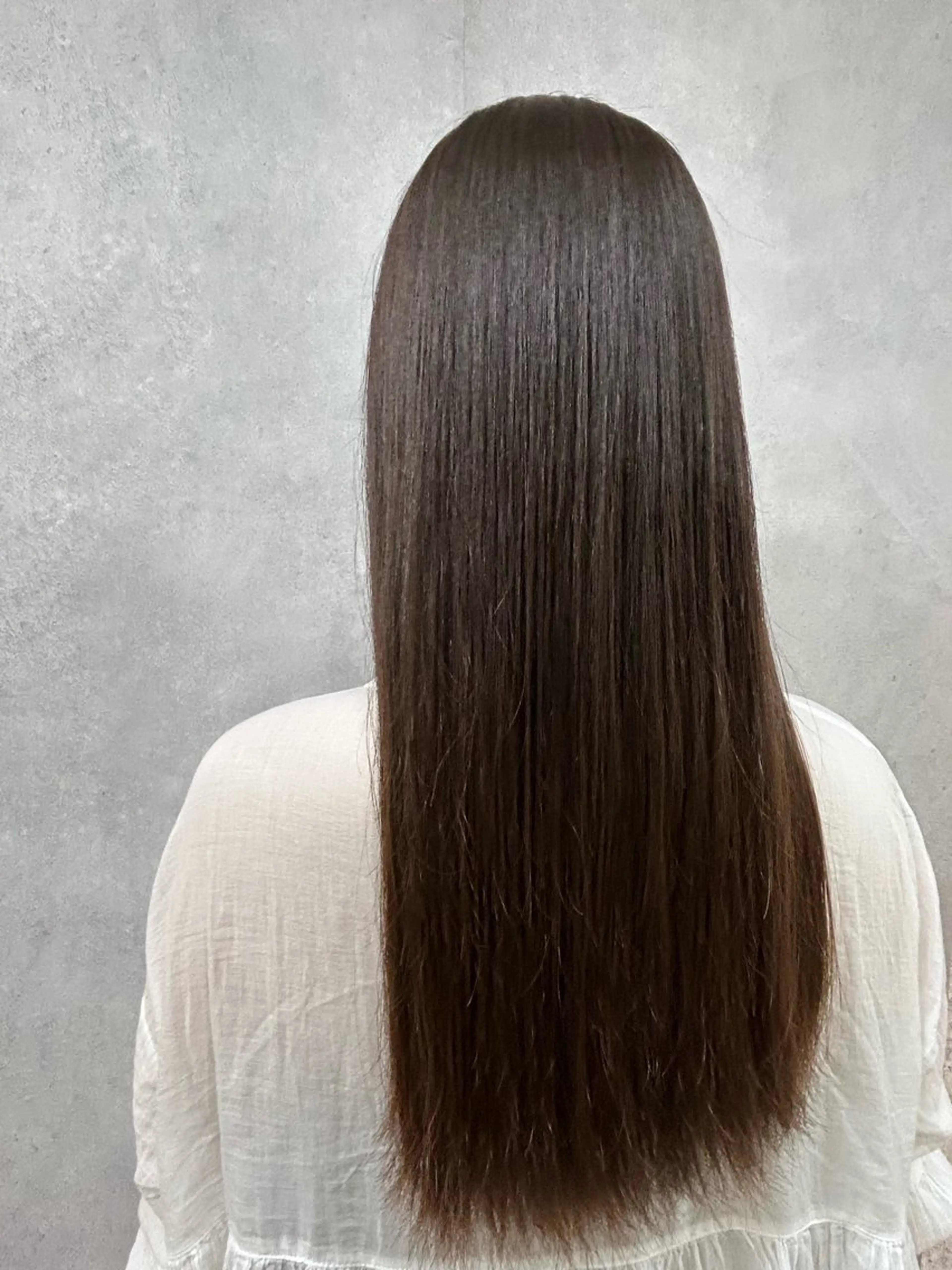 ロング カット ヘアカラー 縮毛矯正 池田 華怜のヘアスタイル