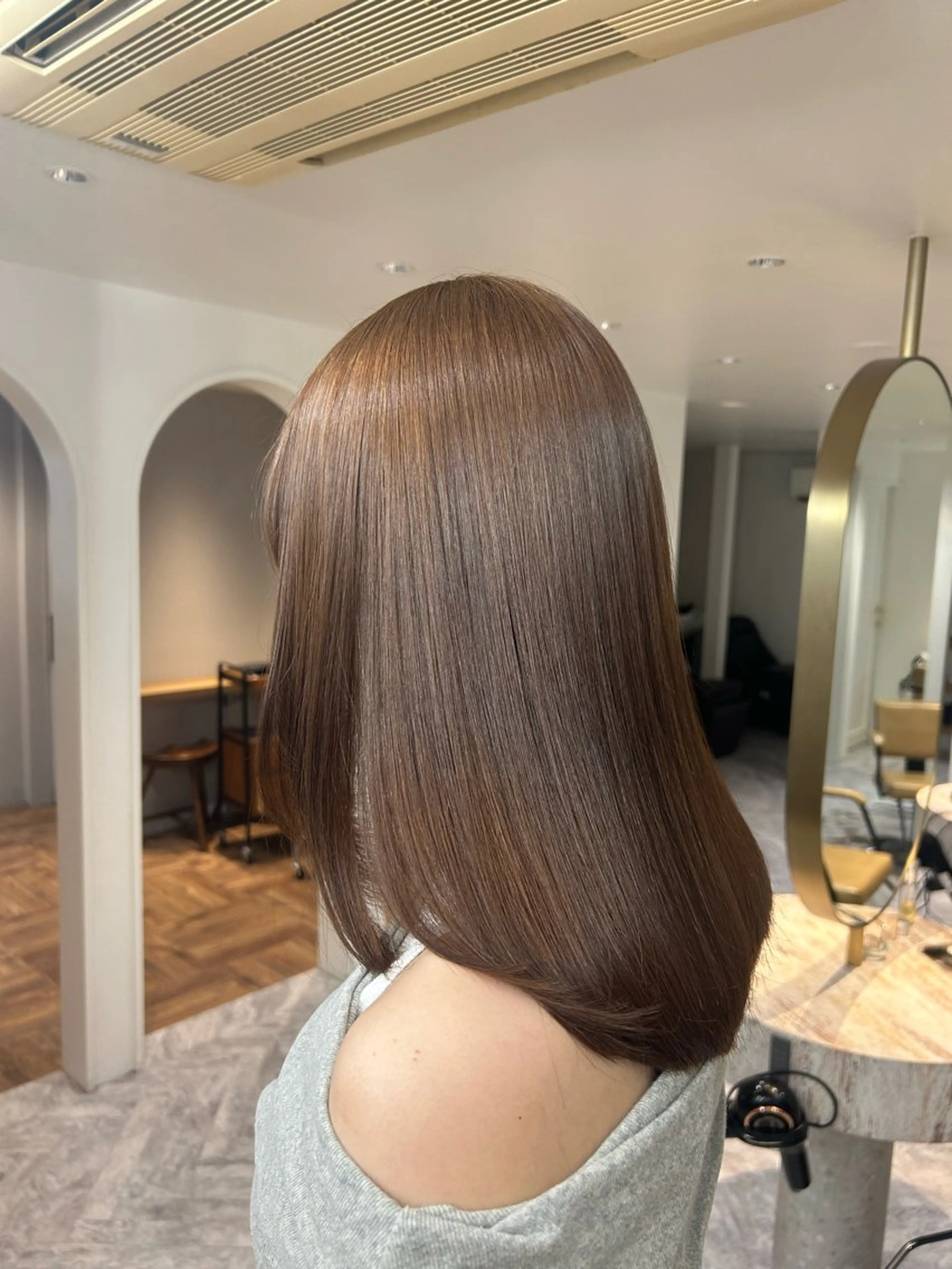 ミディアム カット ヘアカラー トリートメント Lomalia Yuukaのヘアスタイル