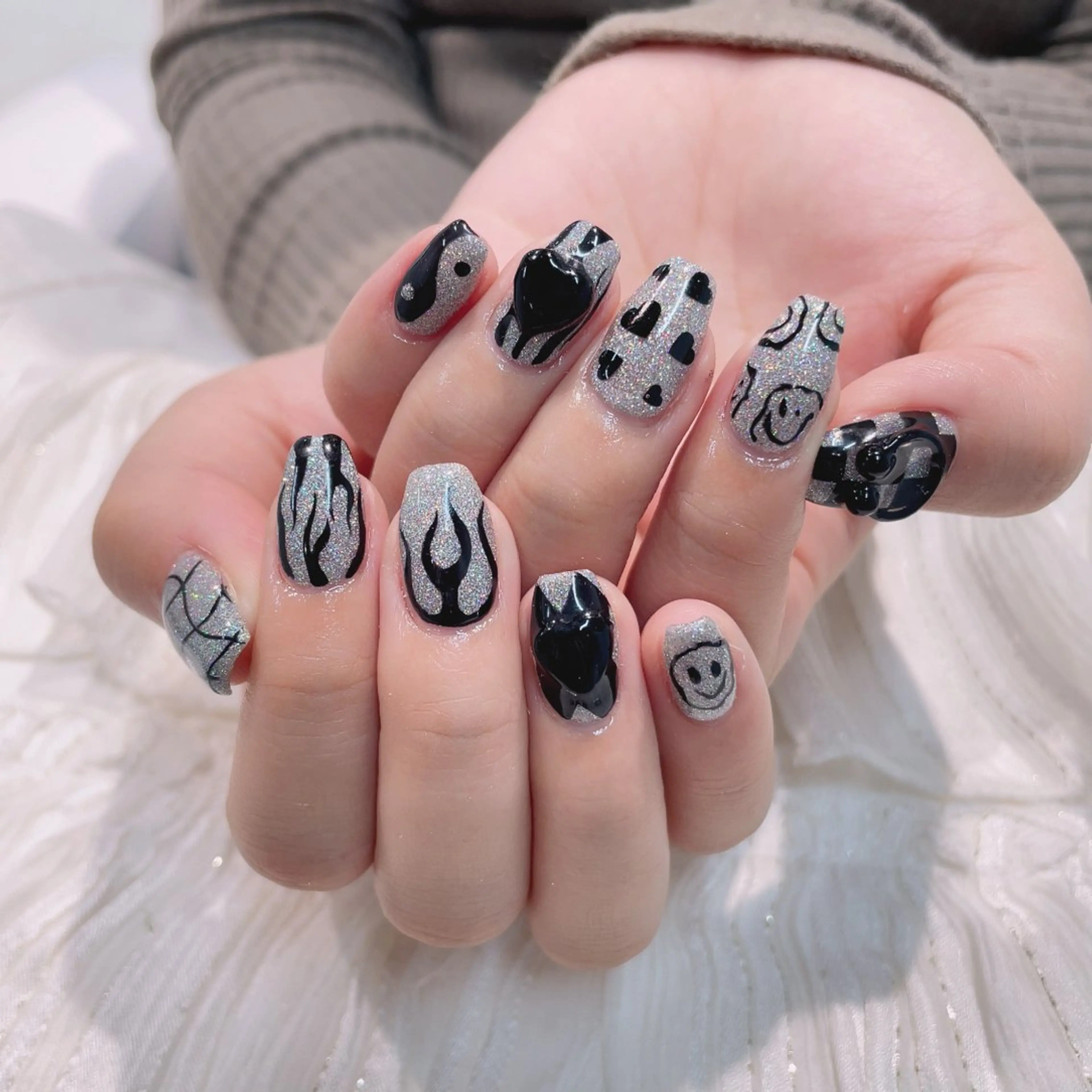 ミディアム ハンドネイル cho nailのネイルデザイン
