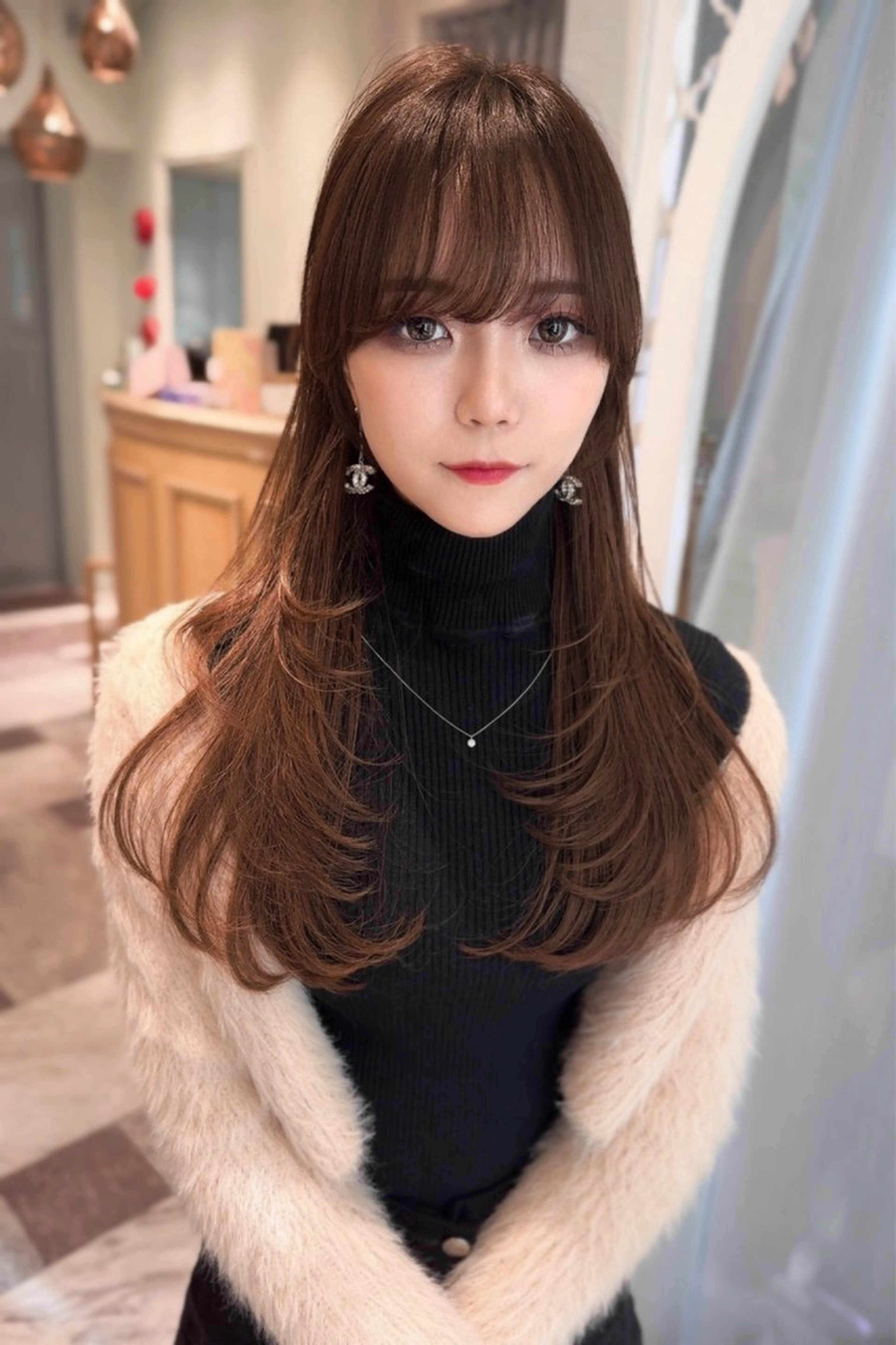 セミロング カラー ベージュカラー 黒髪 ブリーチ ブルーカラー ブルーブラック カット ヘアカラー トリートメント 木屋元一/透明感 /レイヤー/顔まわりのヘアスタイル
