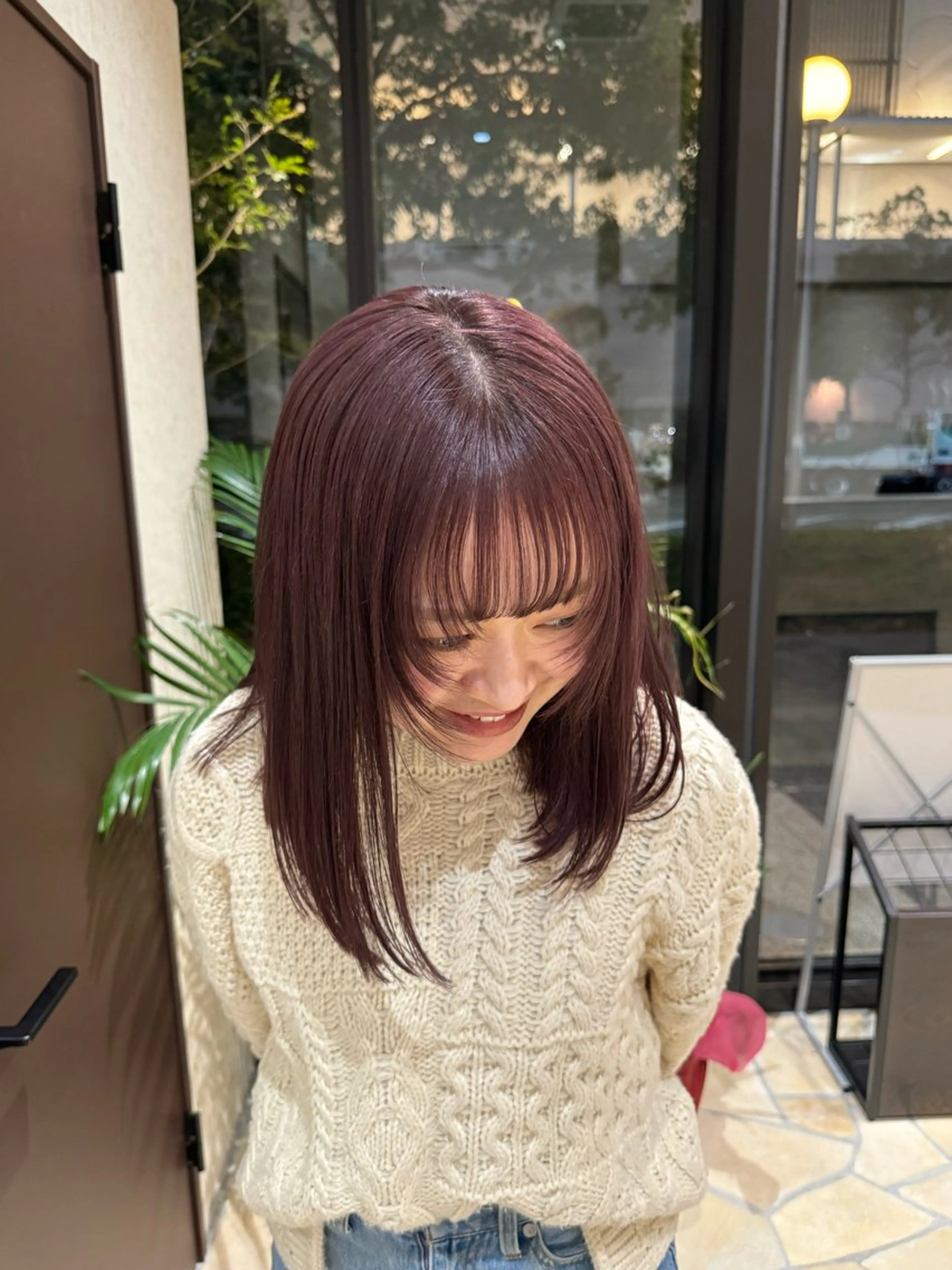ミディアム カラー レッドカラー 林 美佑のヘアスタイル