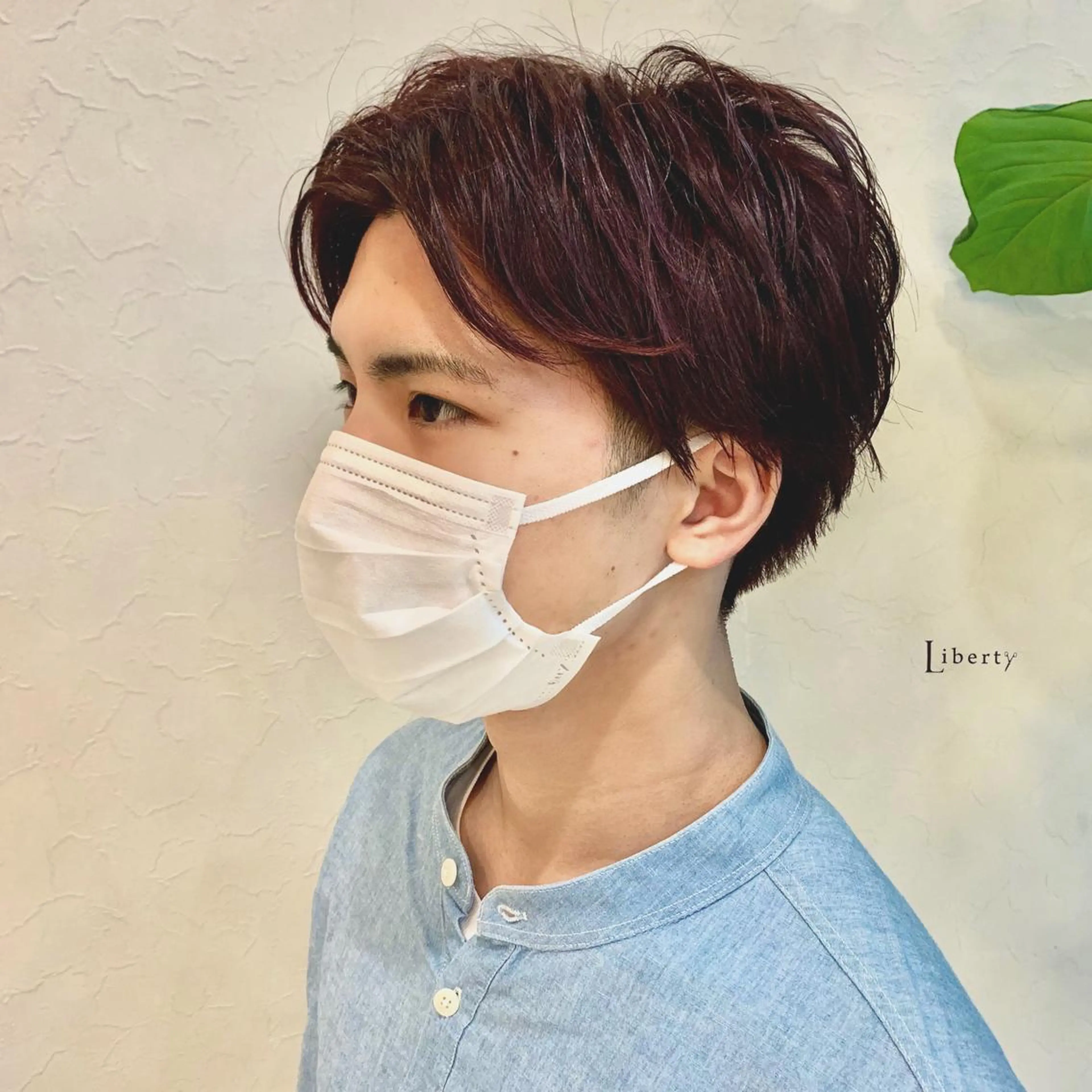 ショート カラー メンズ センターパート ツーブロック イルミナカラー メンズ指名多数!! SiLO 田島のヘアスタイル