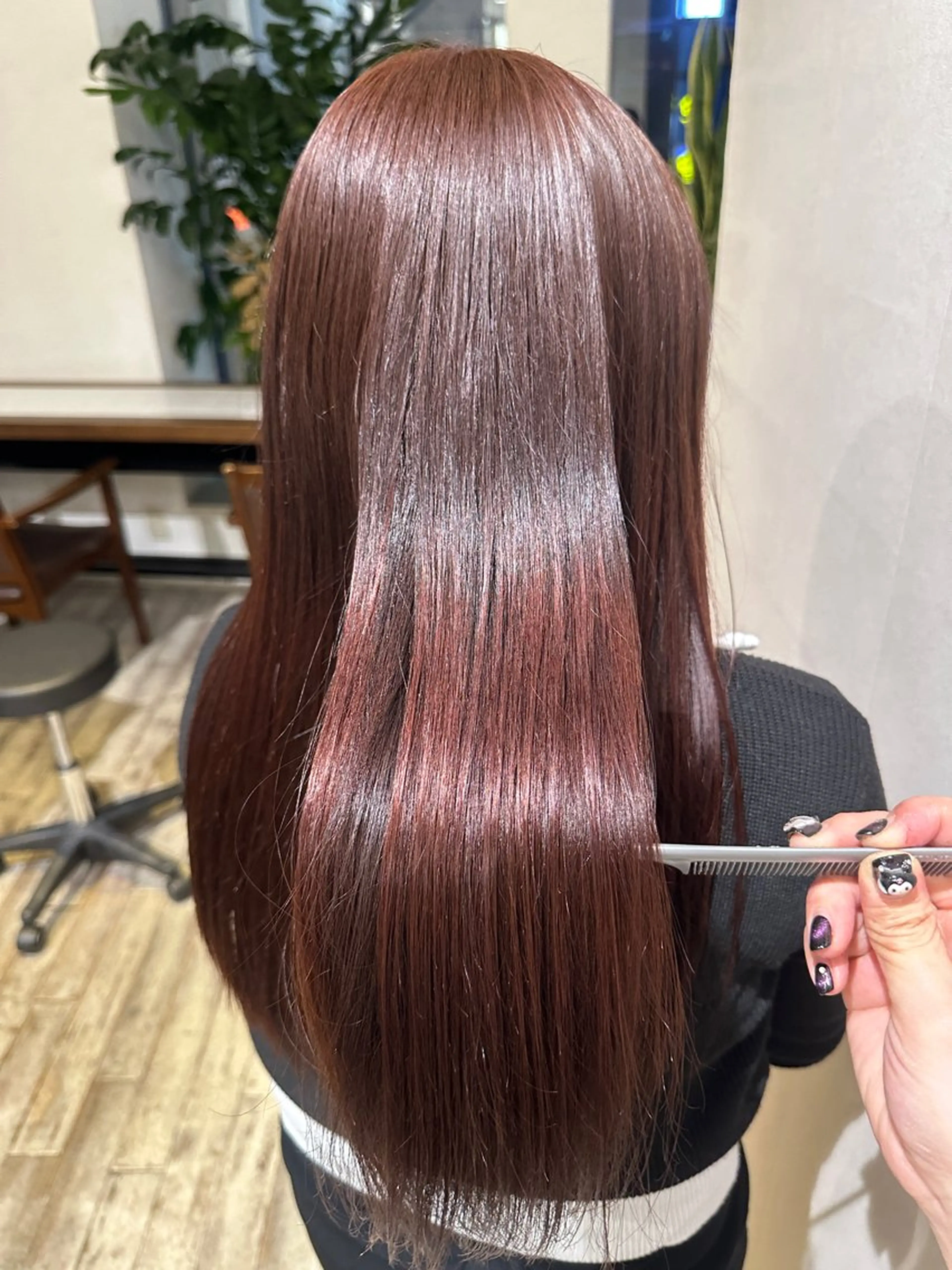 ロング カラー Aura所属・丸山 心 / 艶カラーのヘアスタイル