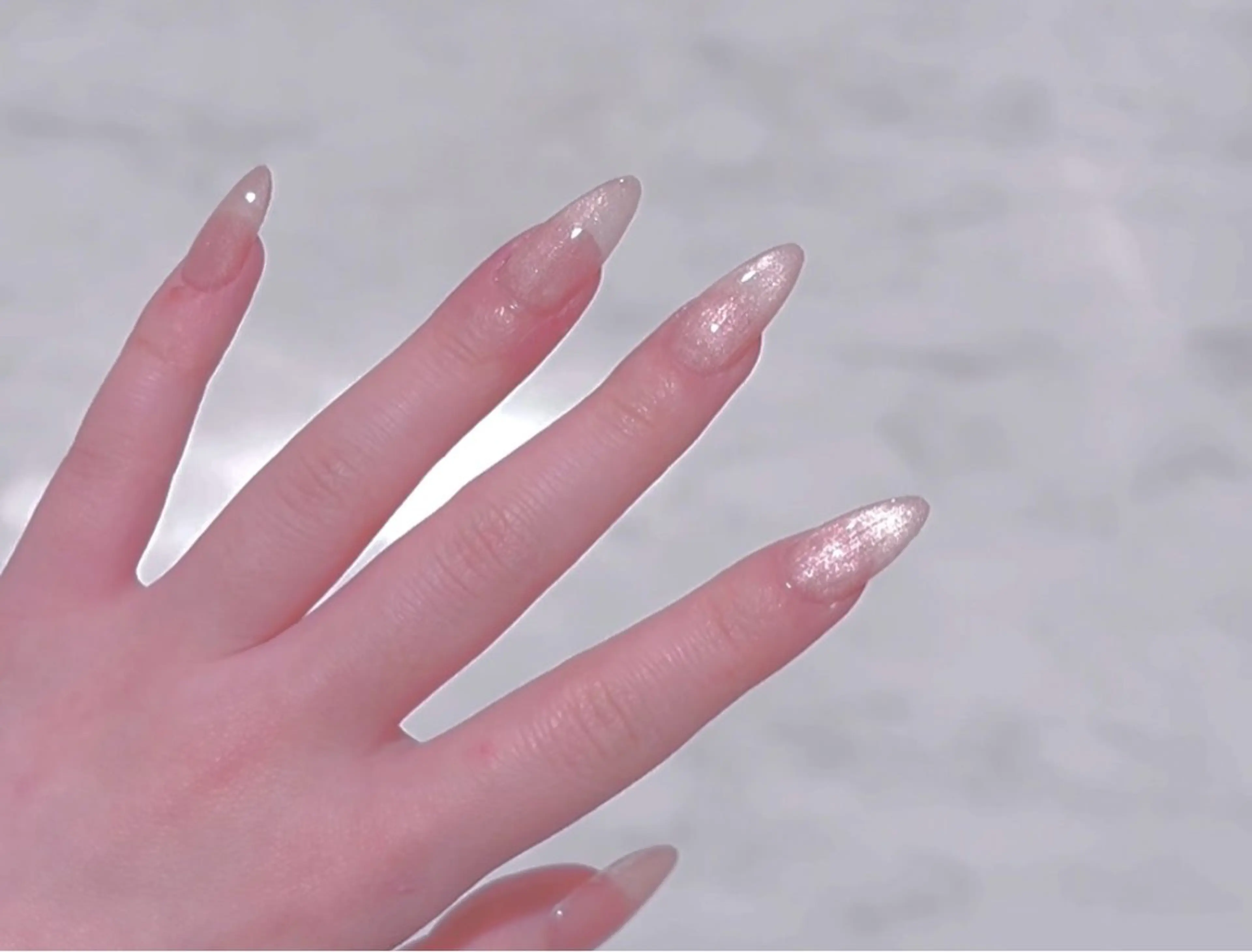 ネイル ネイルサロンエーナインイオン札幌手稲駅前店所属・𝑹𝒊𝒐 【無料モデル募集中】のネイルデザイン