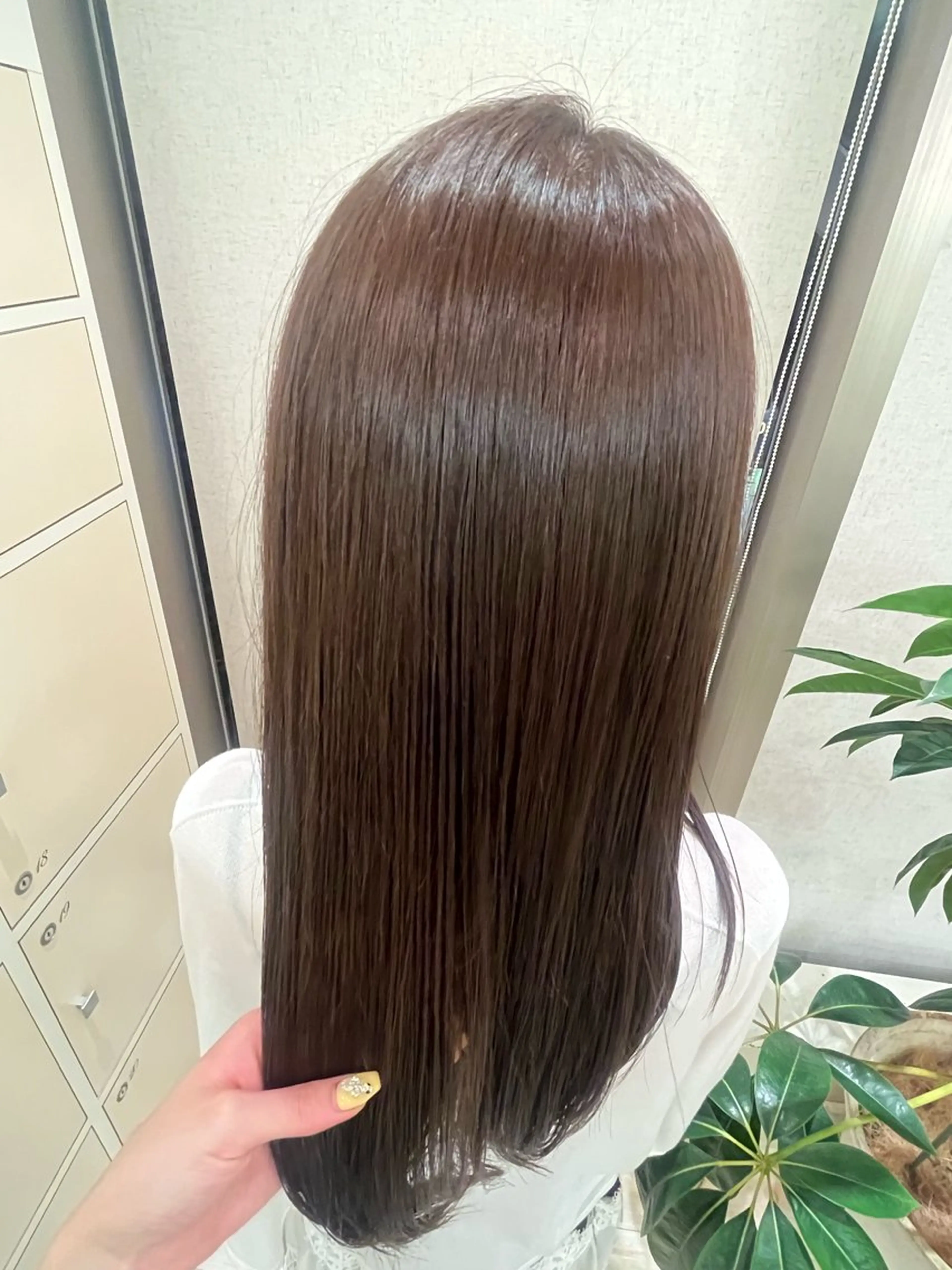 ロング カラー insence二子玉川所属・今中 瑠夏のヘアスタイル