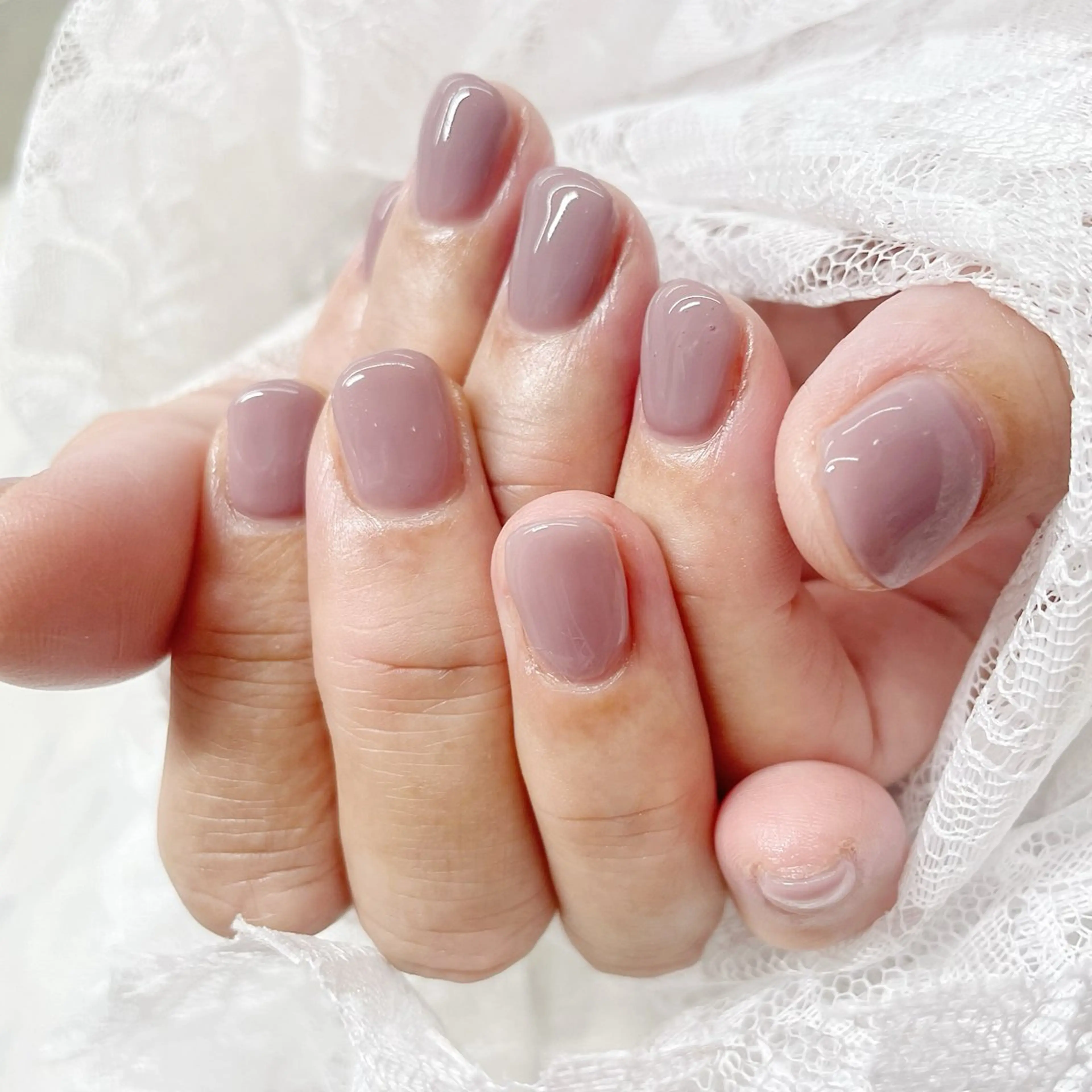 ネイル ハンドネイル AYA Reginaのネイルデザイン