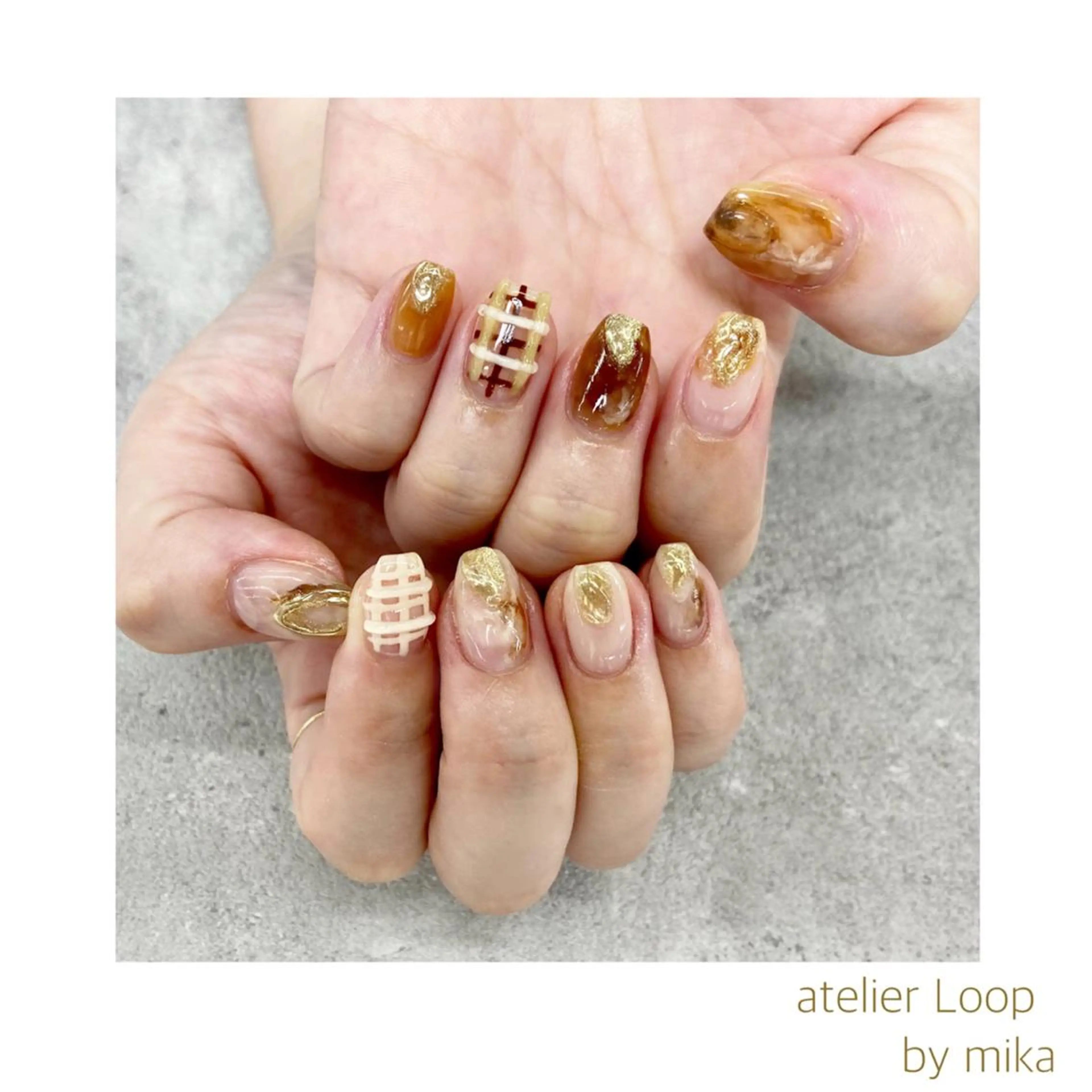 ネイル アートネイル クリアネイル ジェルネイル グラデーション 韓国ネイル ハンドネイル atelierLoopbyshiho所属・atelier Loop♪MIKAのネイルデザイン