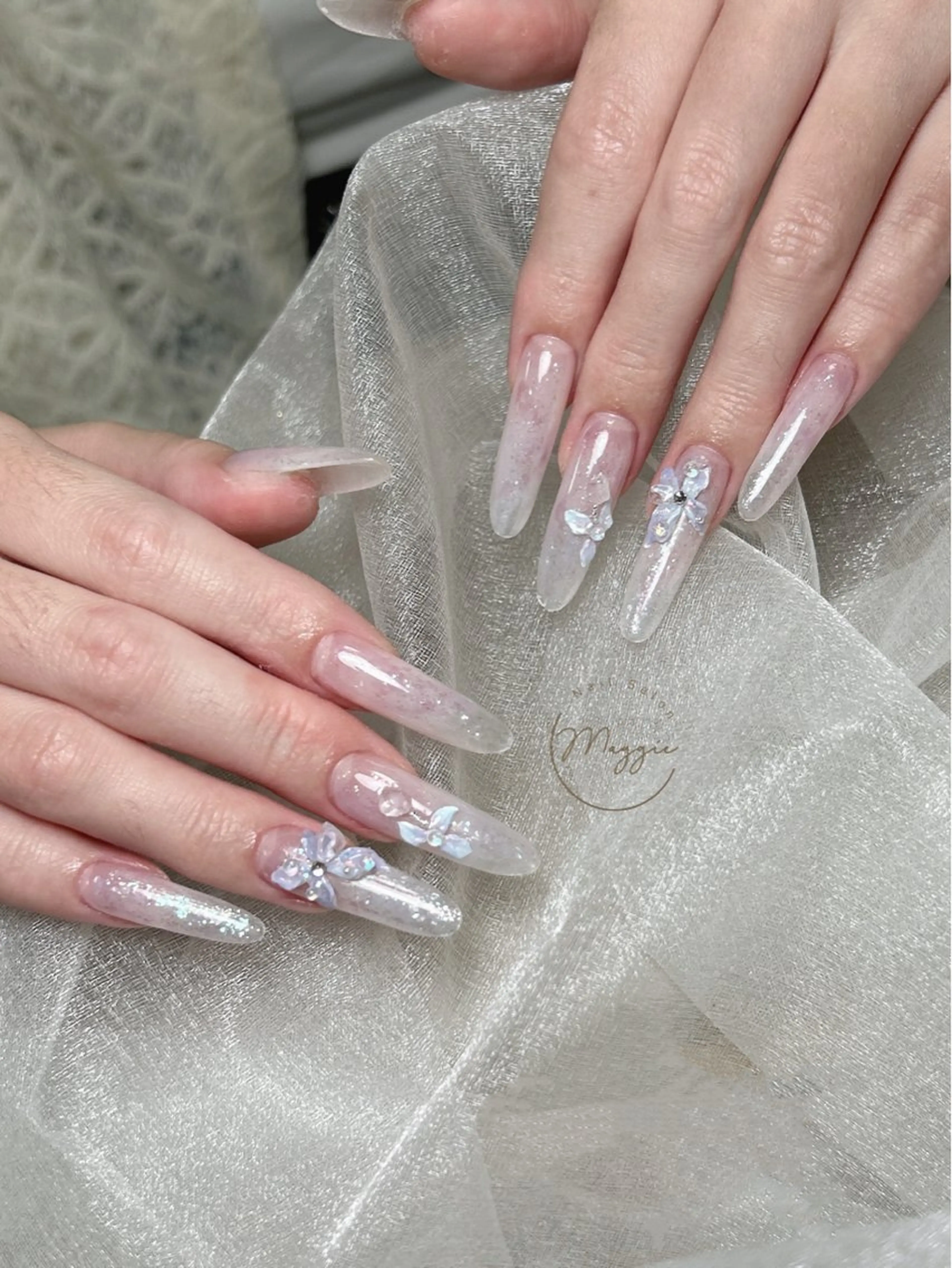 ネイル Maggie Nail🦩のネイルデザイン