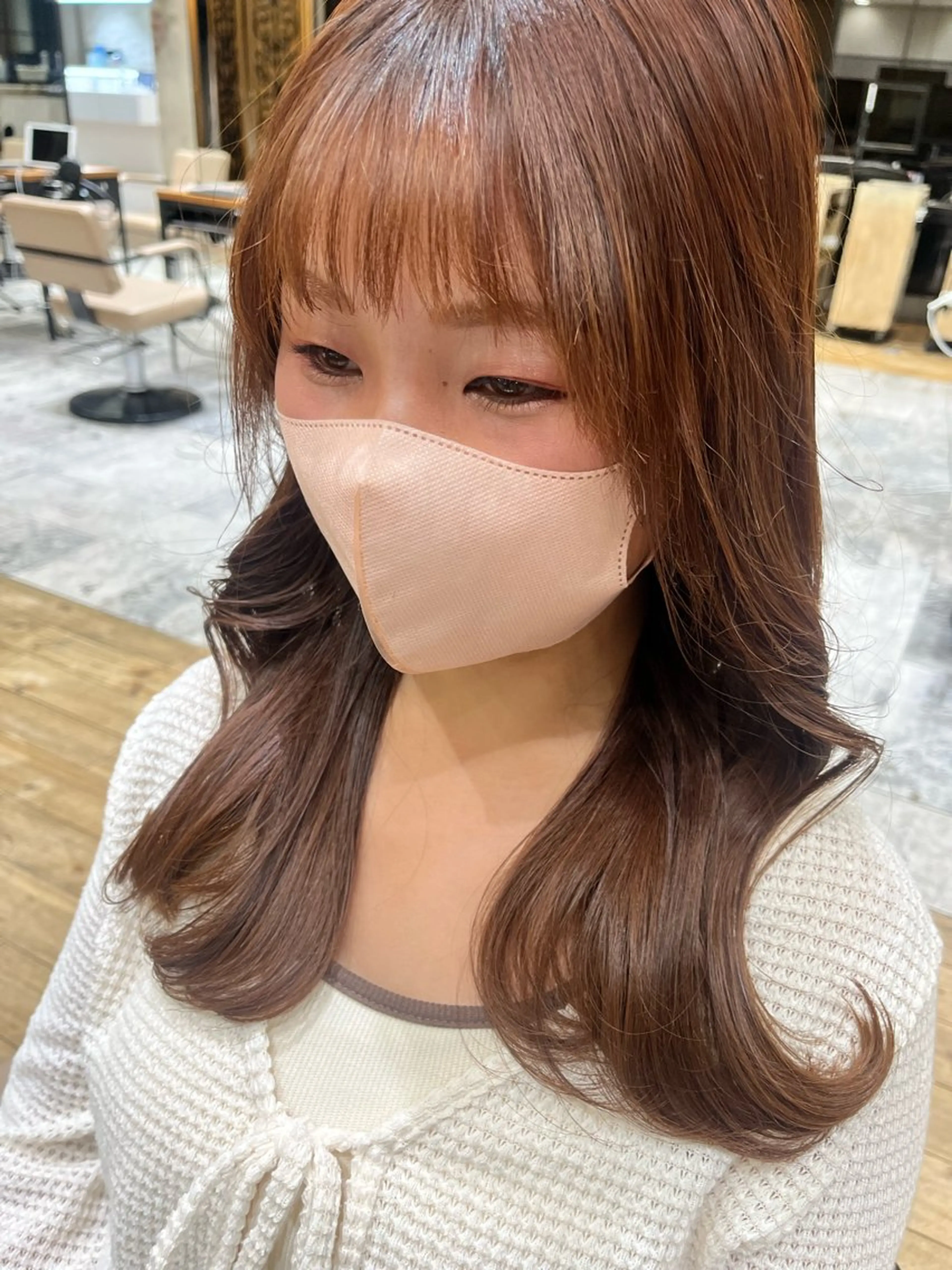 ロング 顔まわりカット 前髪カット安井楽人のヘアスタイル