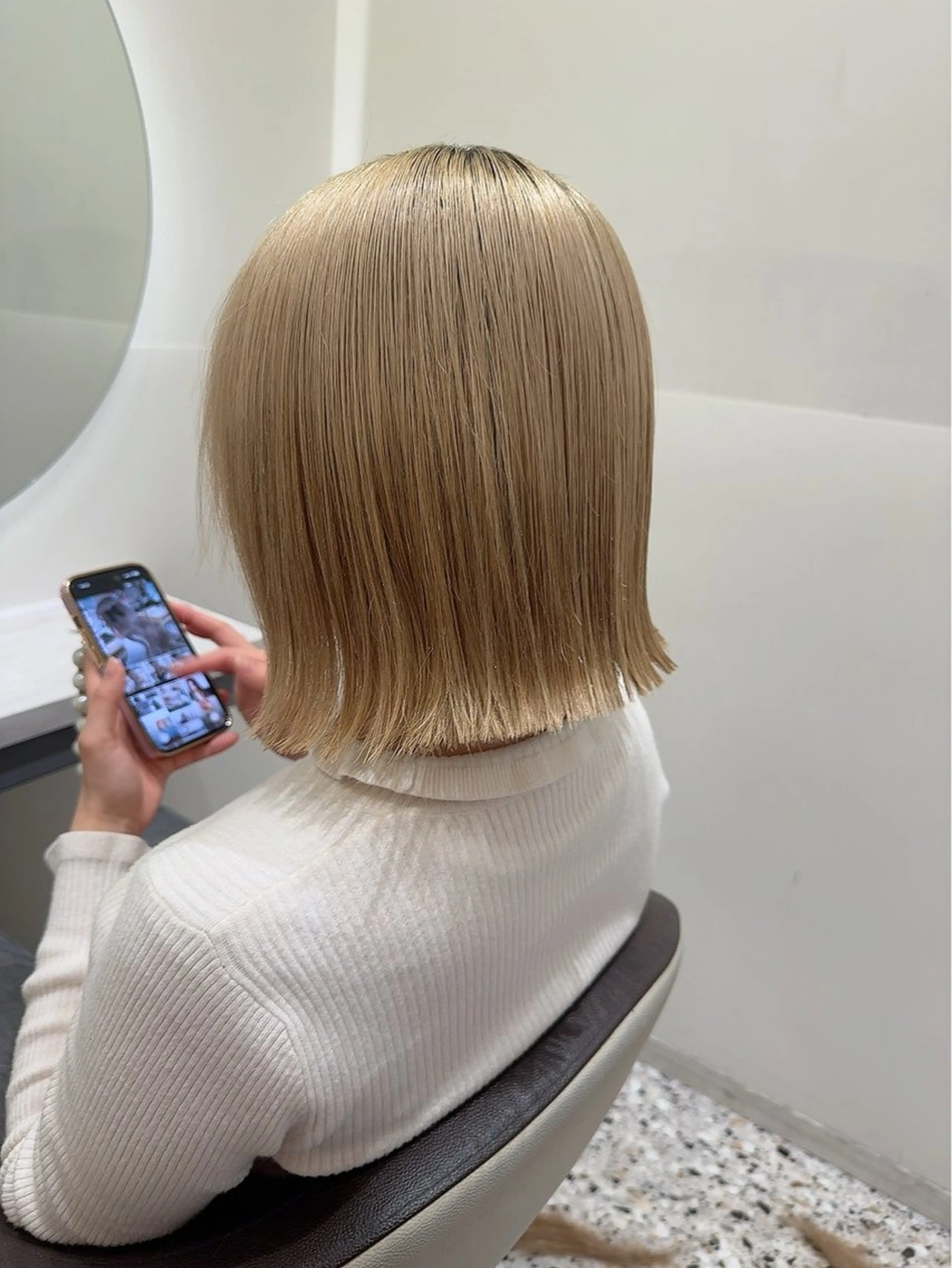 カラー カラースペシャリスト ・齊藤 羽瑠輝のヘアスタイル