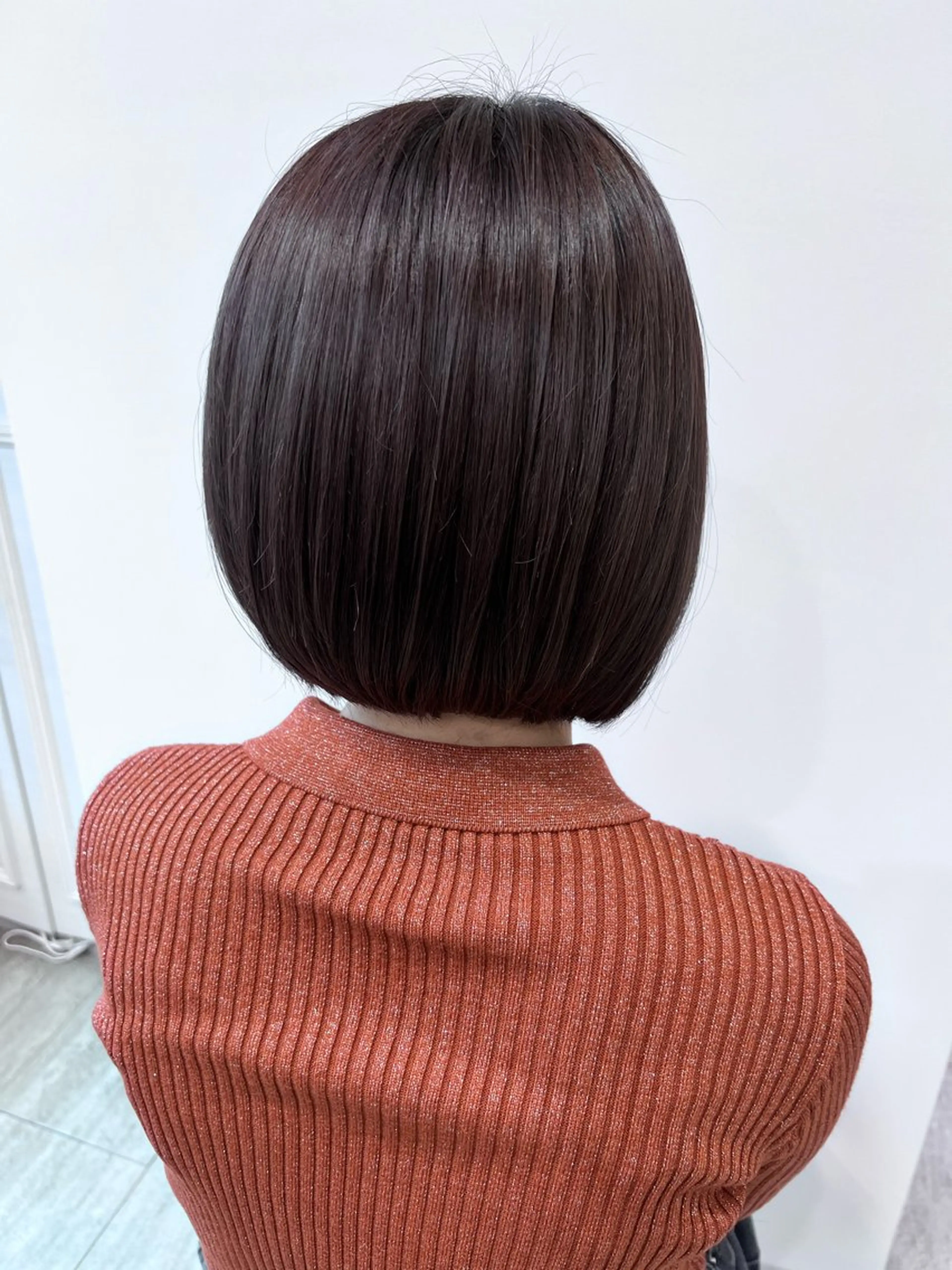 カット＋根本カラーリング＋Aujuaトリートメントの写真