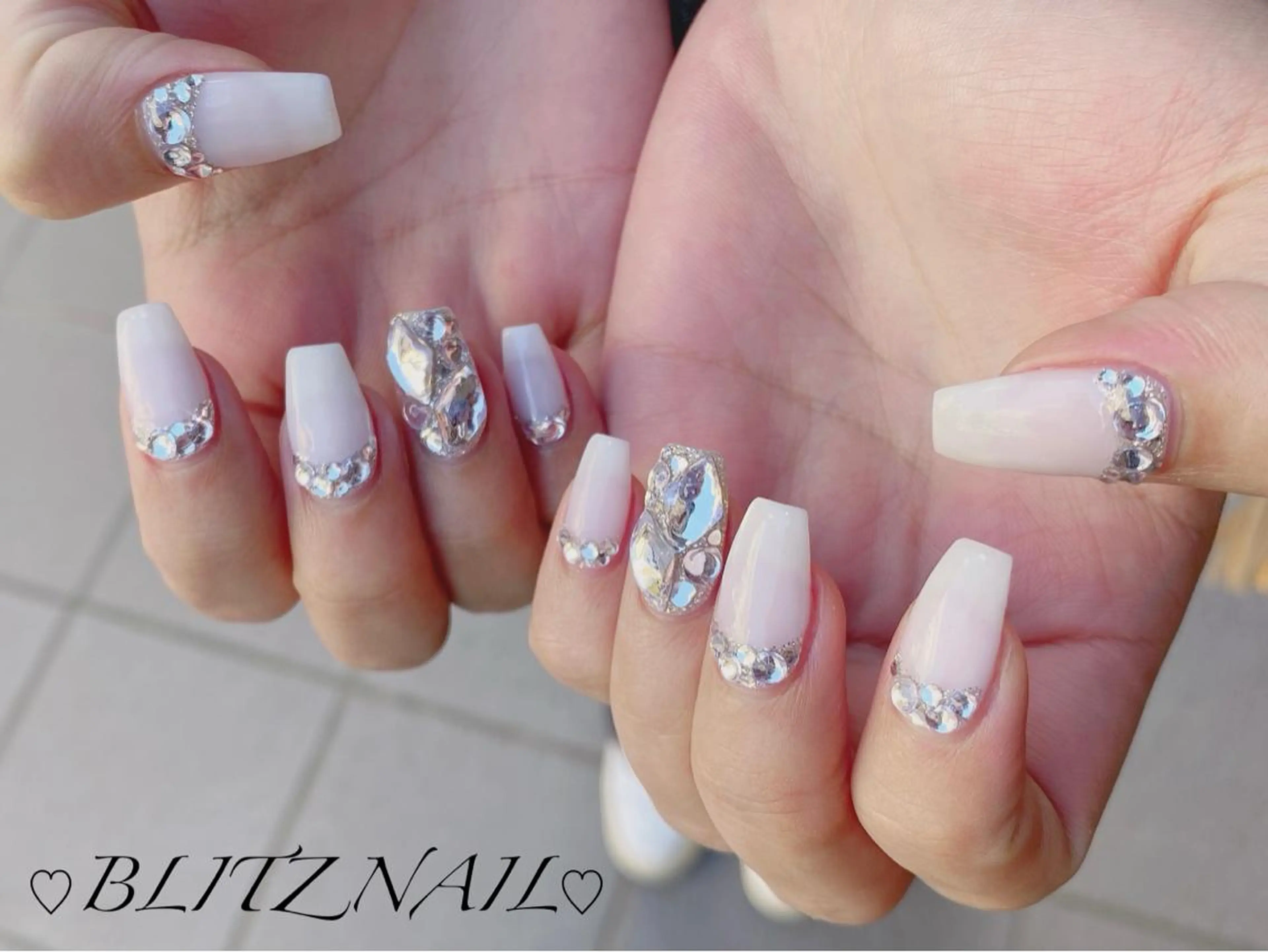 ネイル ハンドネイル BLITZ Nail 岩田💅🏻✨のネイルデザイン