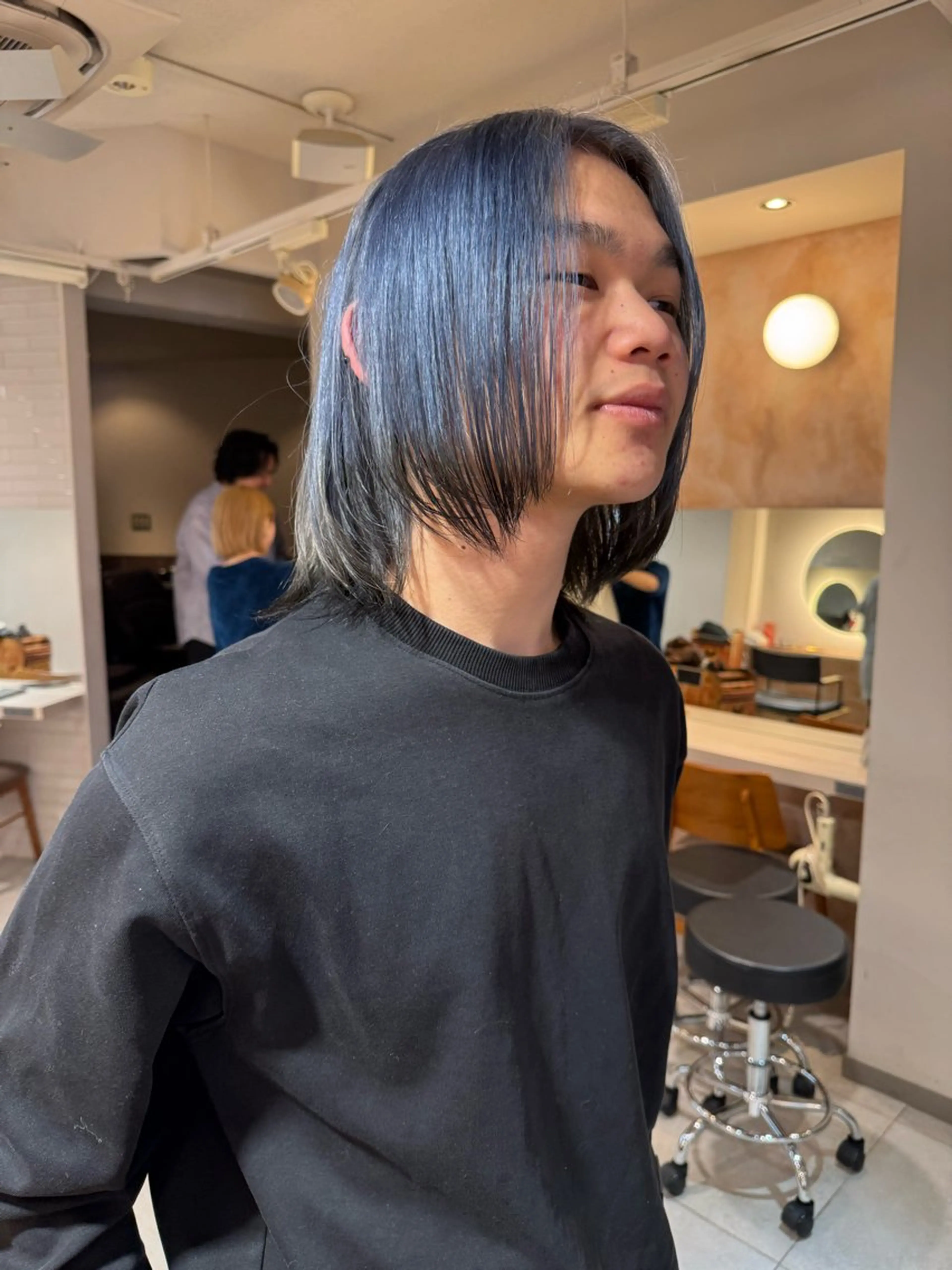 ミディアム カラー メンズ メンズ韓国風 アッシュ アッシュブラウン ベージュカラー ブラウンカラー ヘアカラー 樋口　将輝 カラーモデル募集中のヘアスタイル