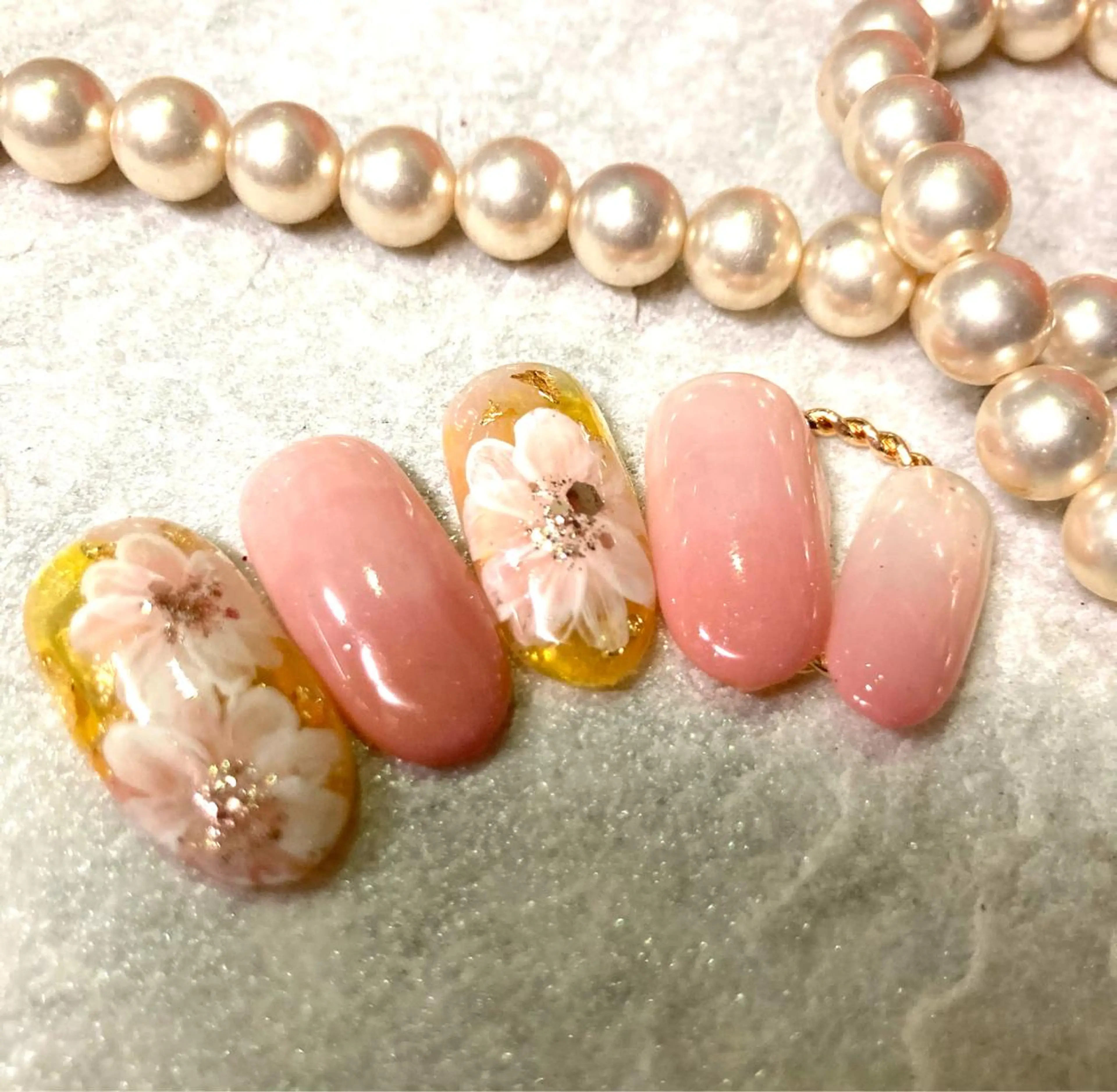 ネイル リニューアルオープン riianailのネイルデザイン