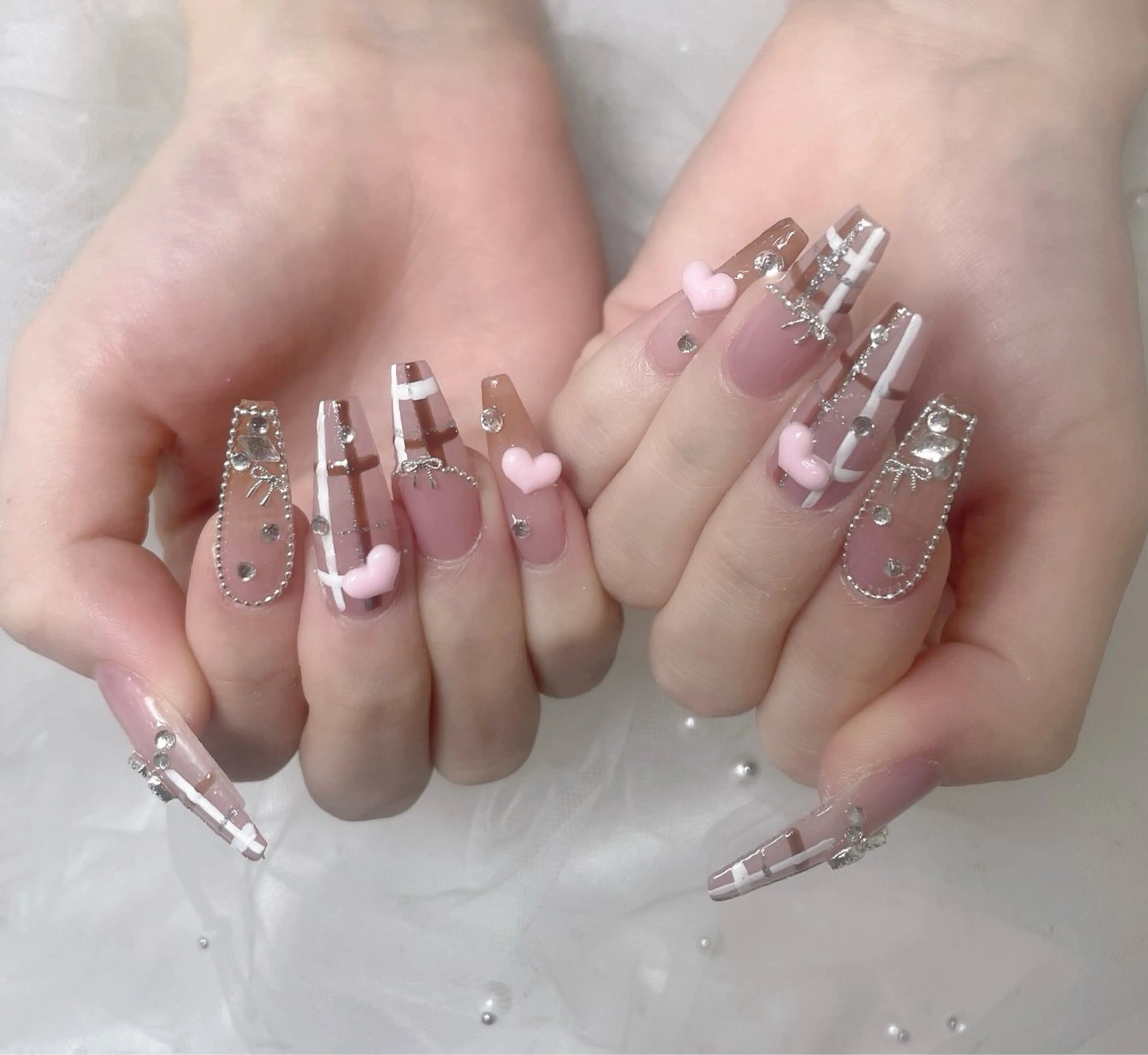 ネイル チョウ チョウのネイルデザイン