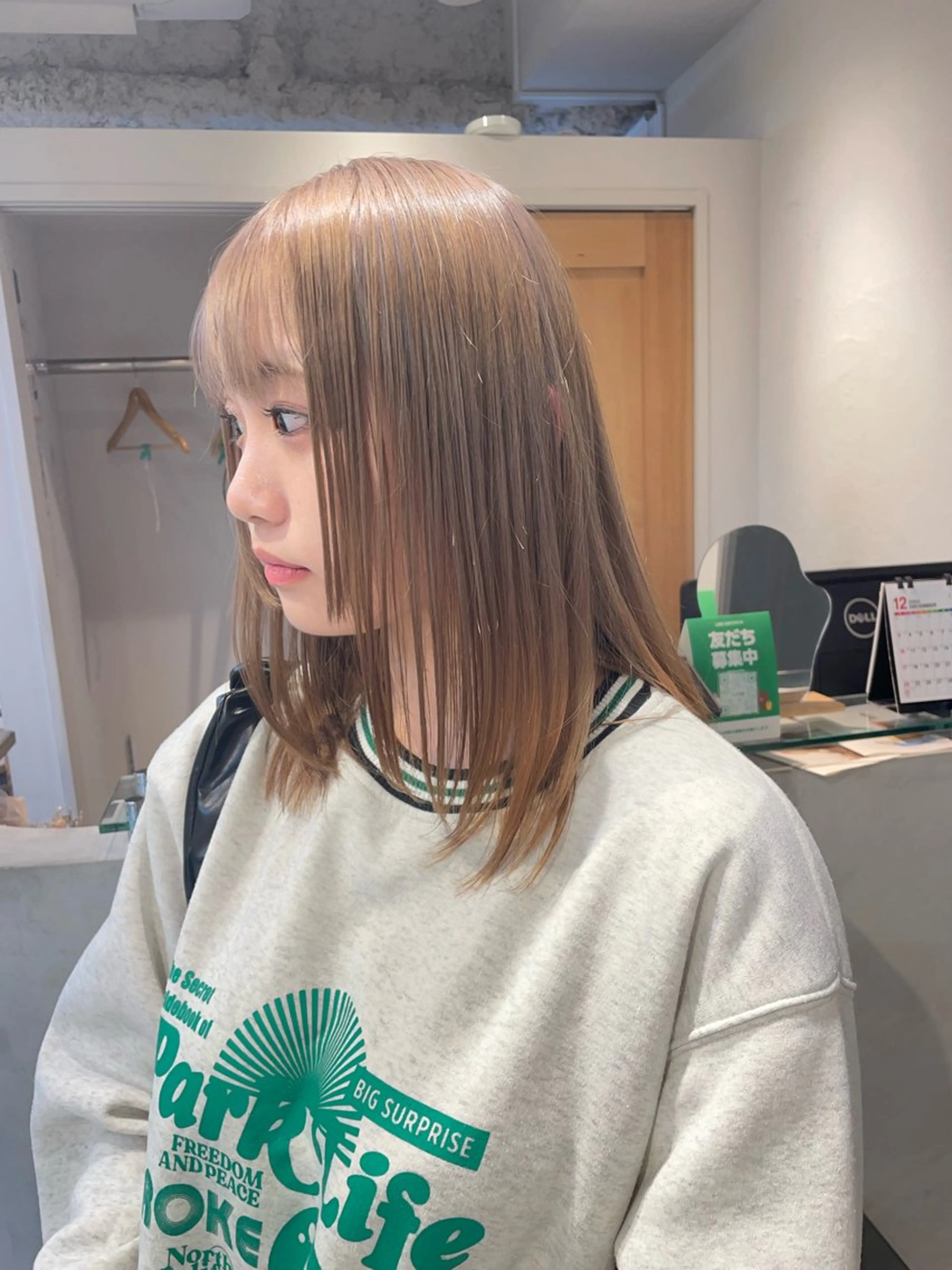 ミディアム カラー ベージュカラー 透明感カラー 韓国風カラー ラベンダーカラー ラベンダーピンク ヘアカラー 樋口　将輝 カラーモデル募集中のヘアスタイル