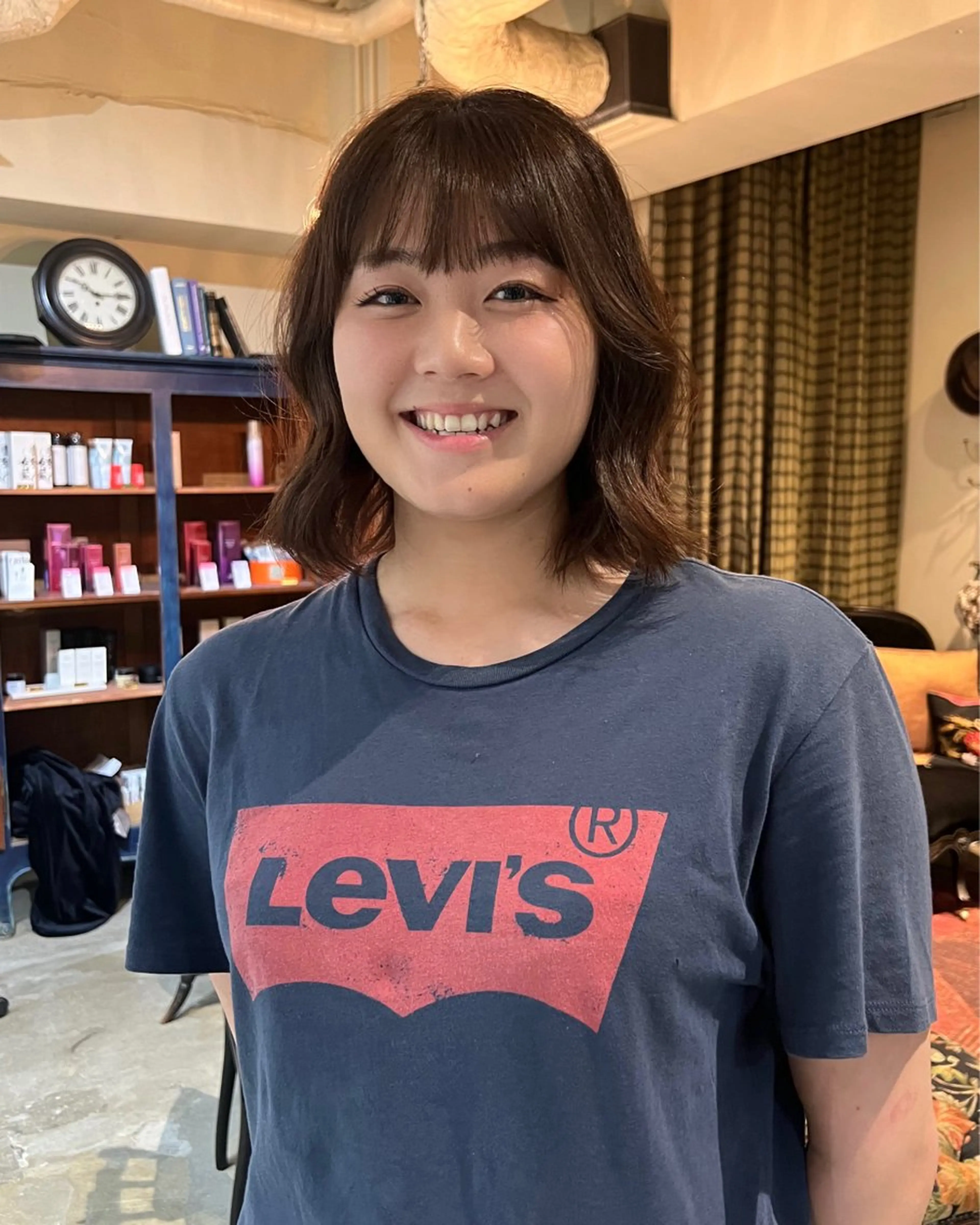 カラー 韓国風アイブロウ Waxまなみのヘアスタイル