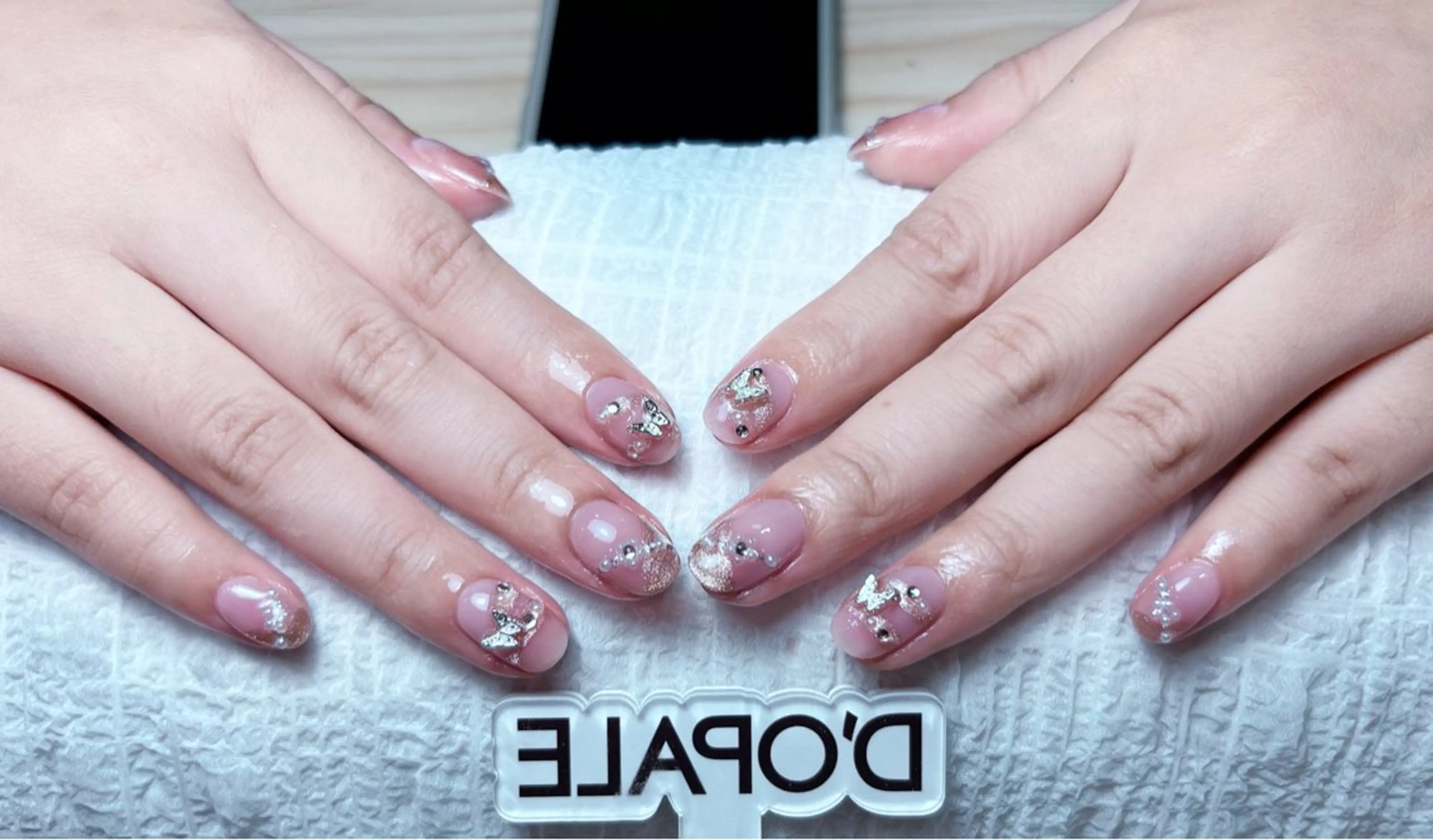 ネイル ハンドネイル D‘OPALEサロン所属・トパサロン 上野kkのネイルデザイン