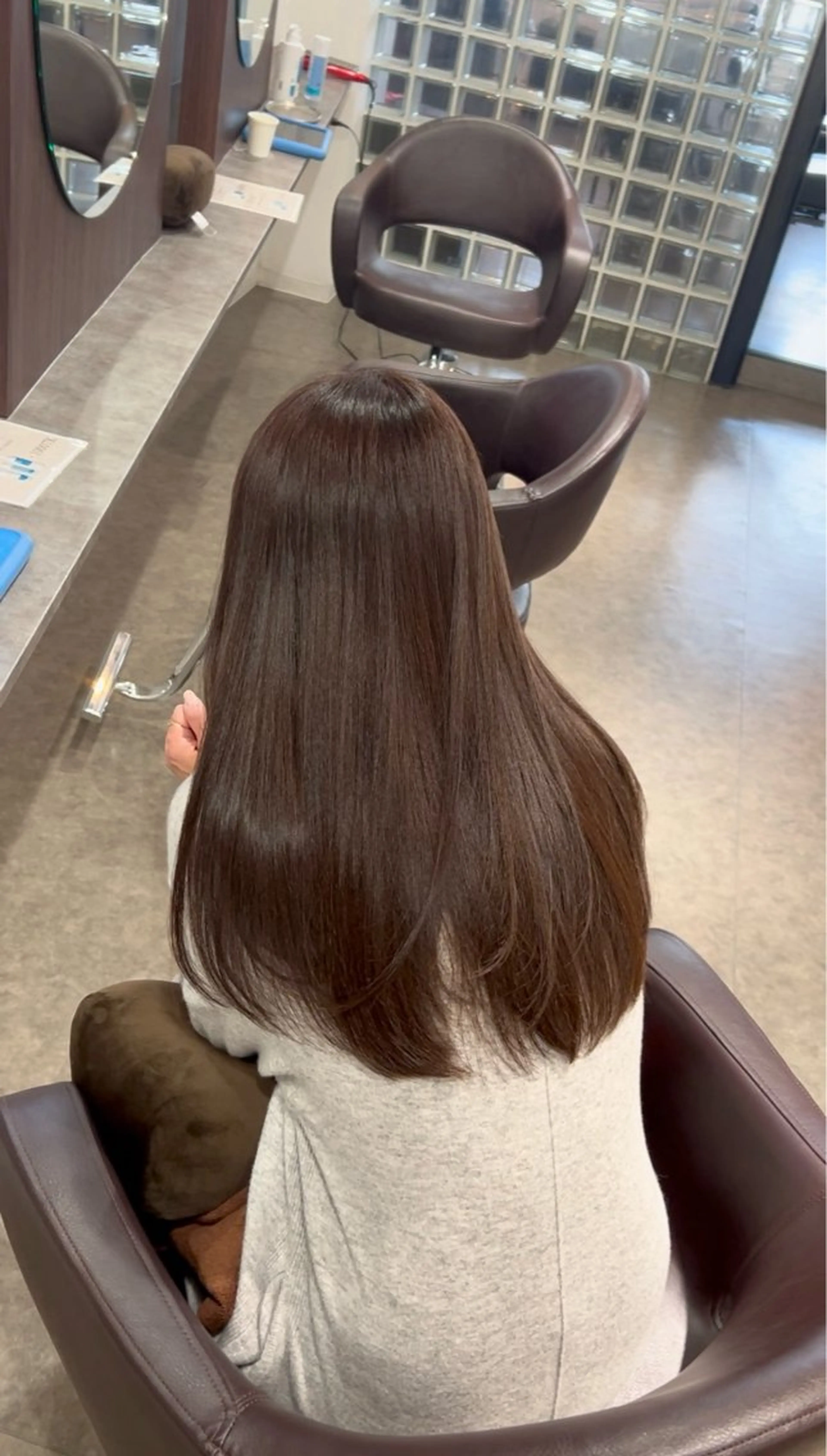 ロング カット ヘアカラー トリートメント タナカ レイヤのヘアスタイル