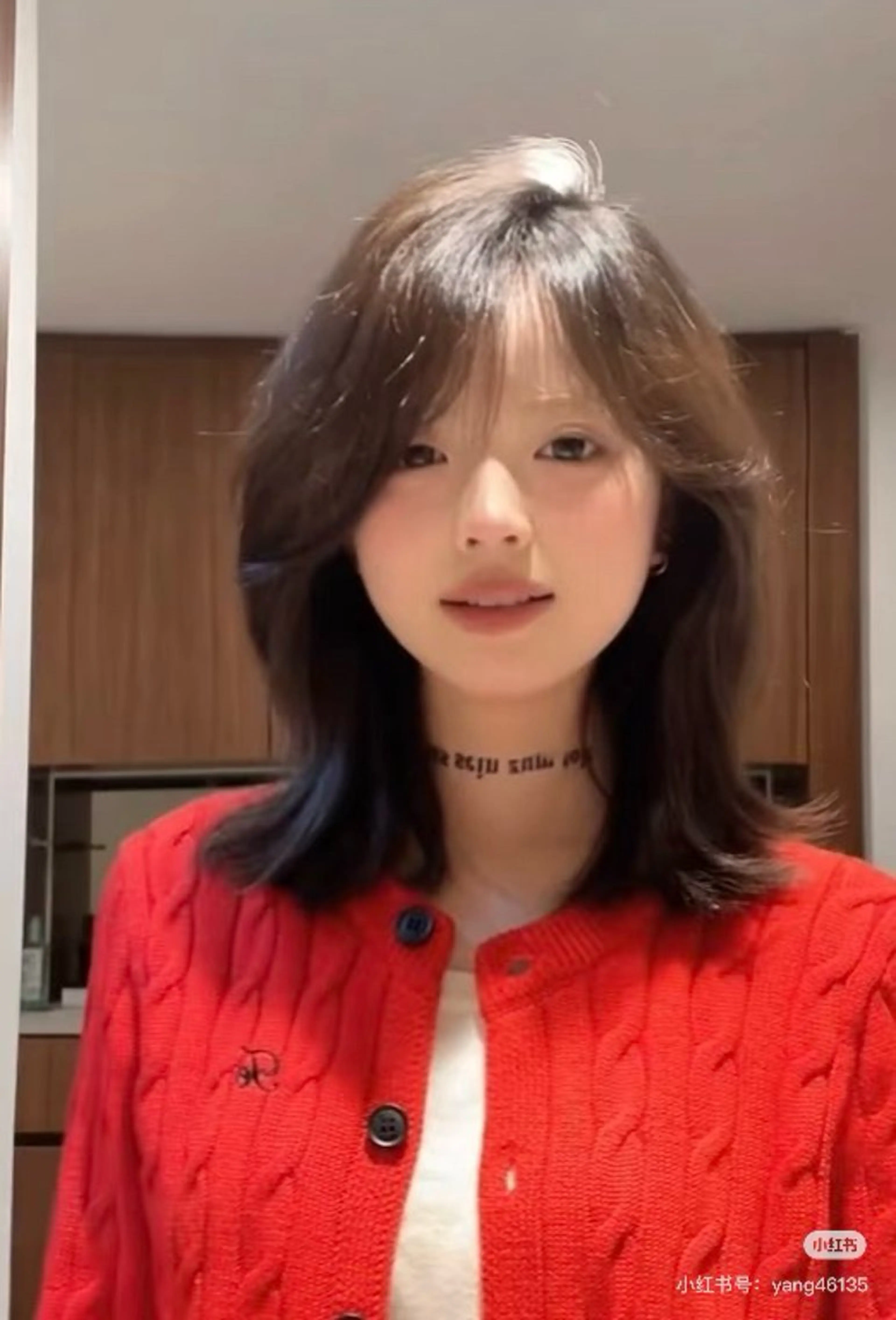 セミロング GLanz 朱蒙のヘアスタイル