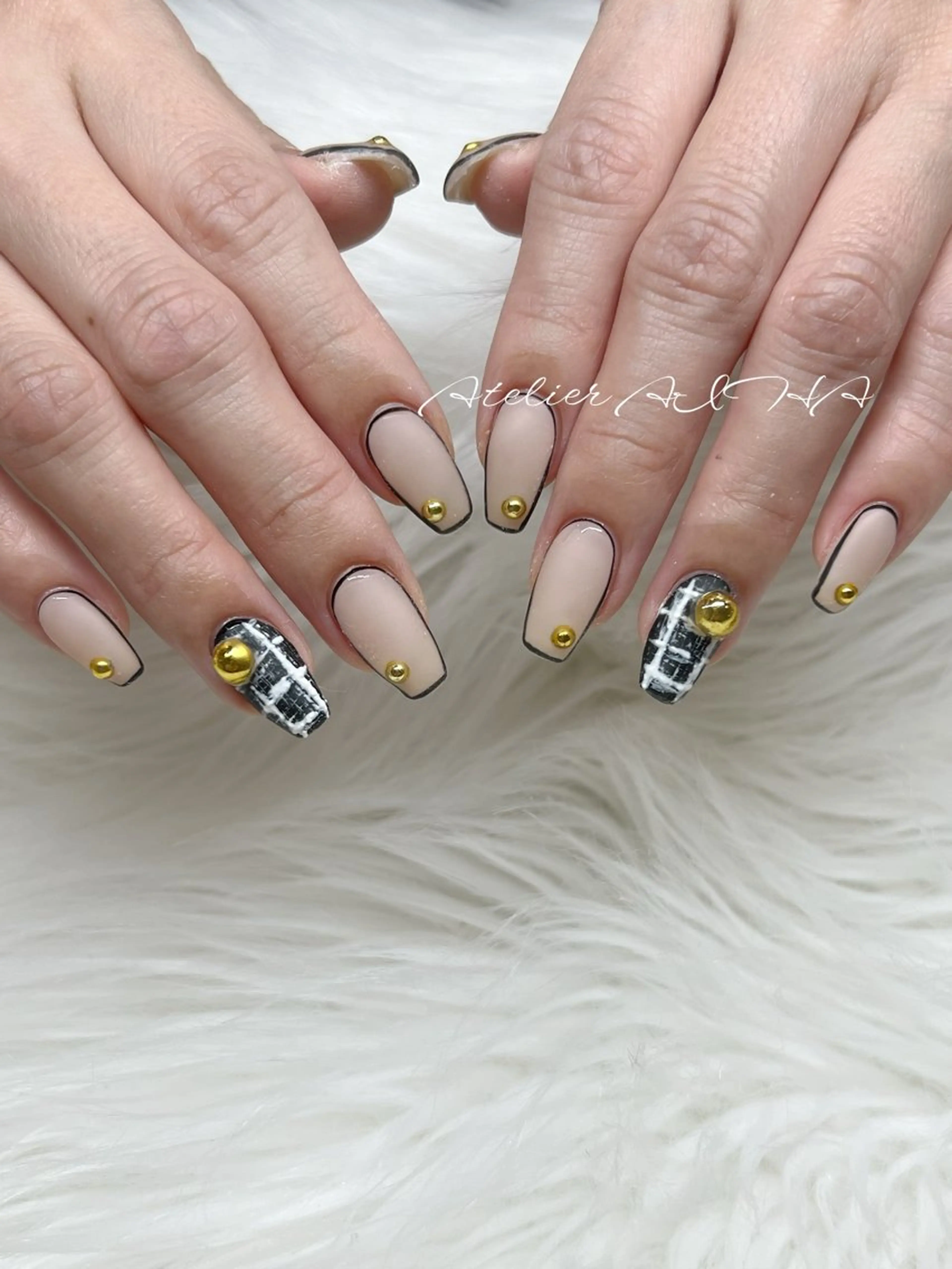 ミディアム アトリエAIHA所属・アトリエAIHA★ フィルイン推奨サロンのネイルデザイン