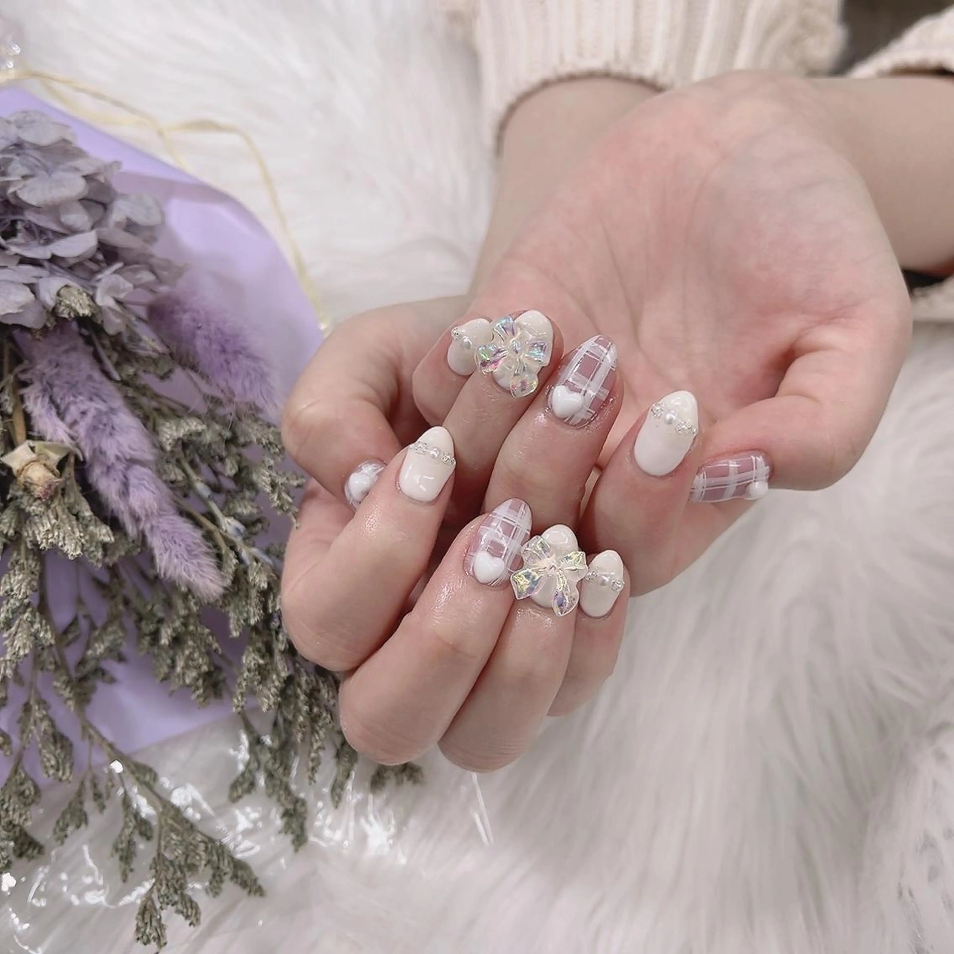 ネイル 🦋ネイルサロン ブラン🌈ゆりのネイルデザイン