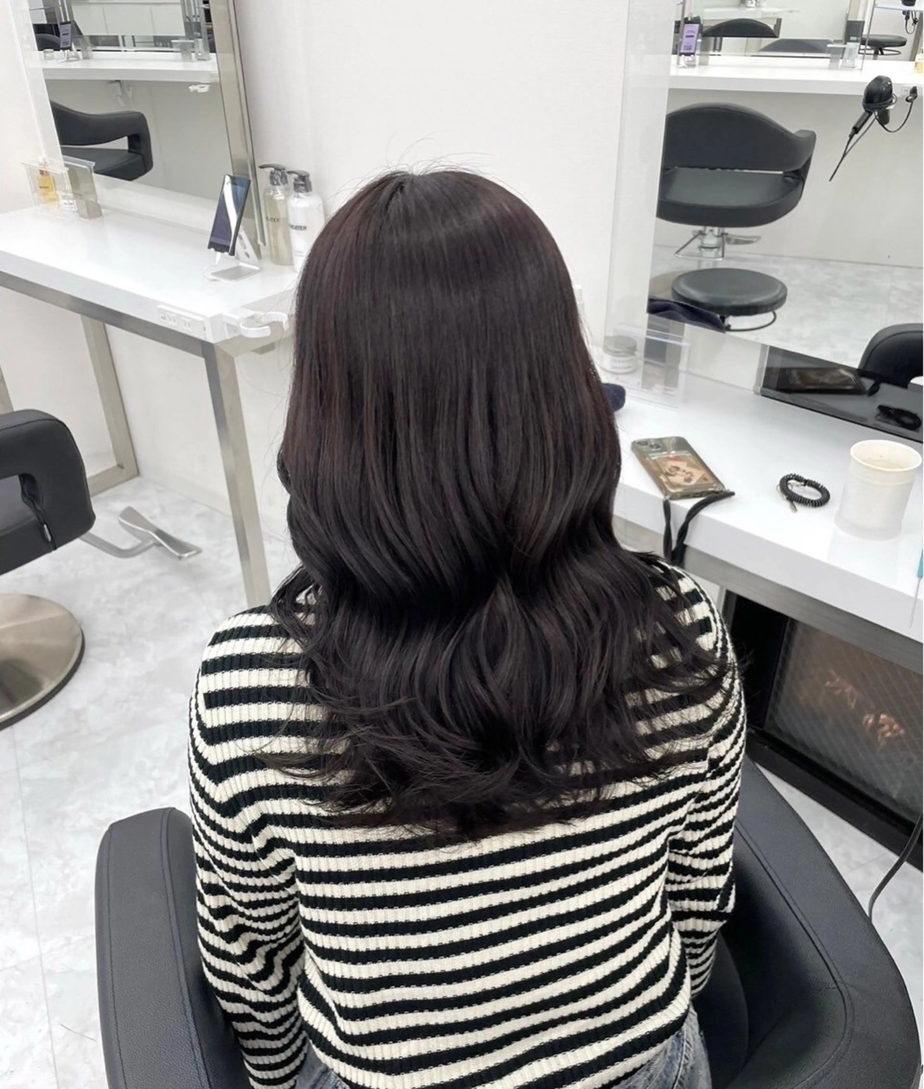 ロング 透ける透明感カラー 🩶shiho🩶のヘアスタイル