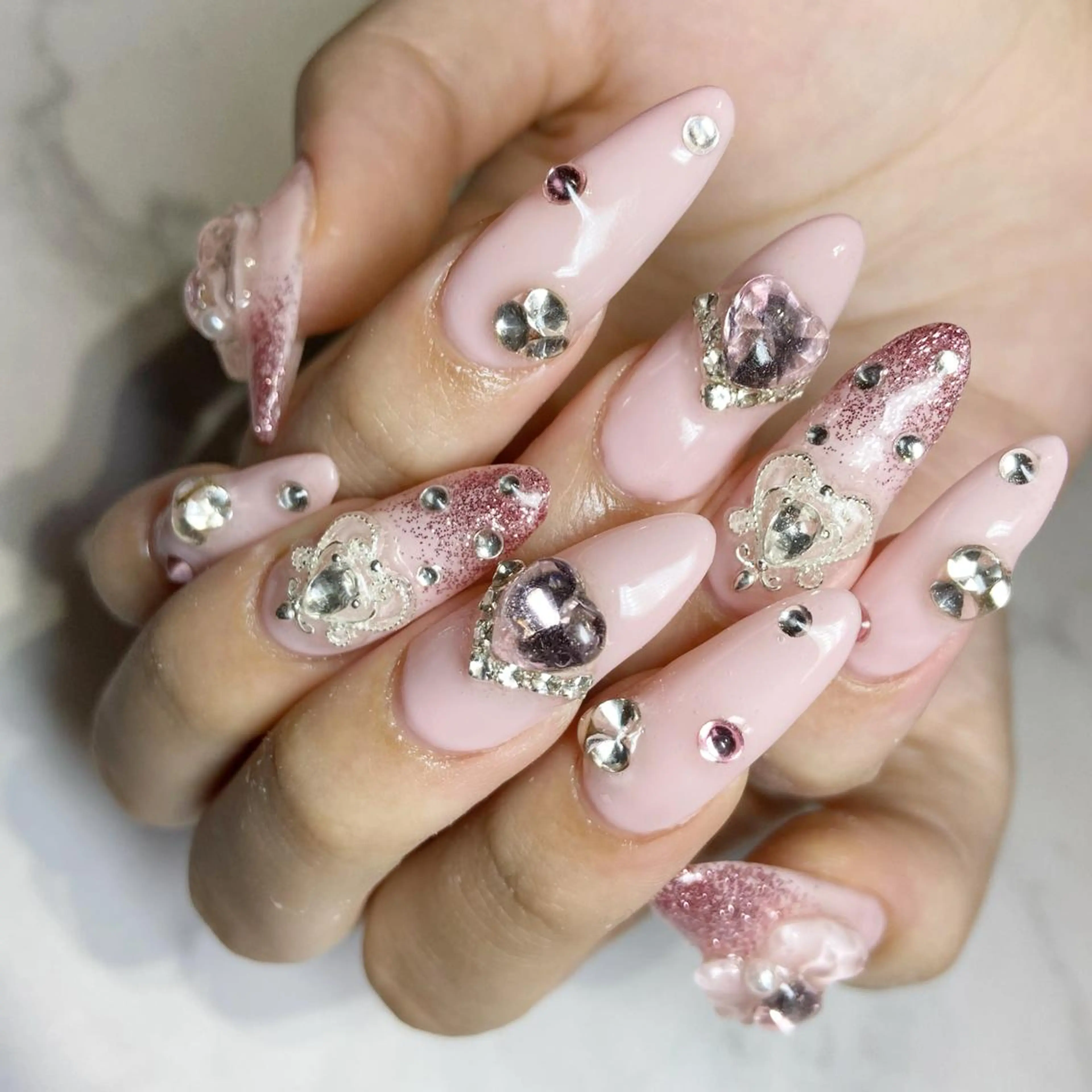 ネイル ロングネイル ハンドネイル あ きのネイルデザイン