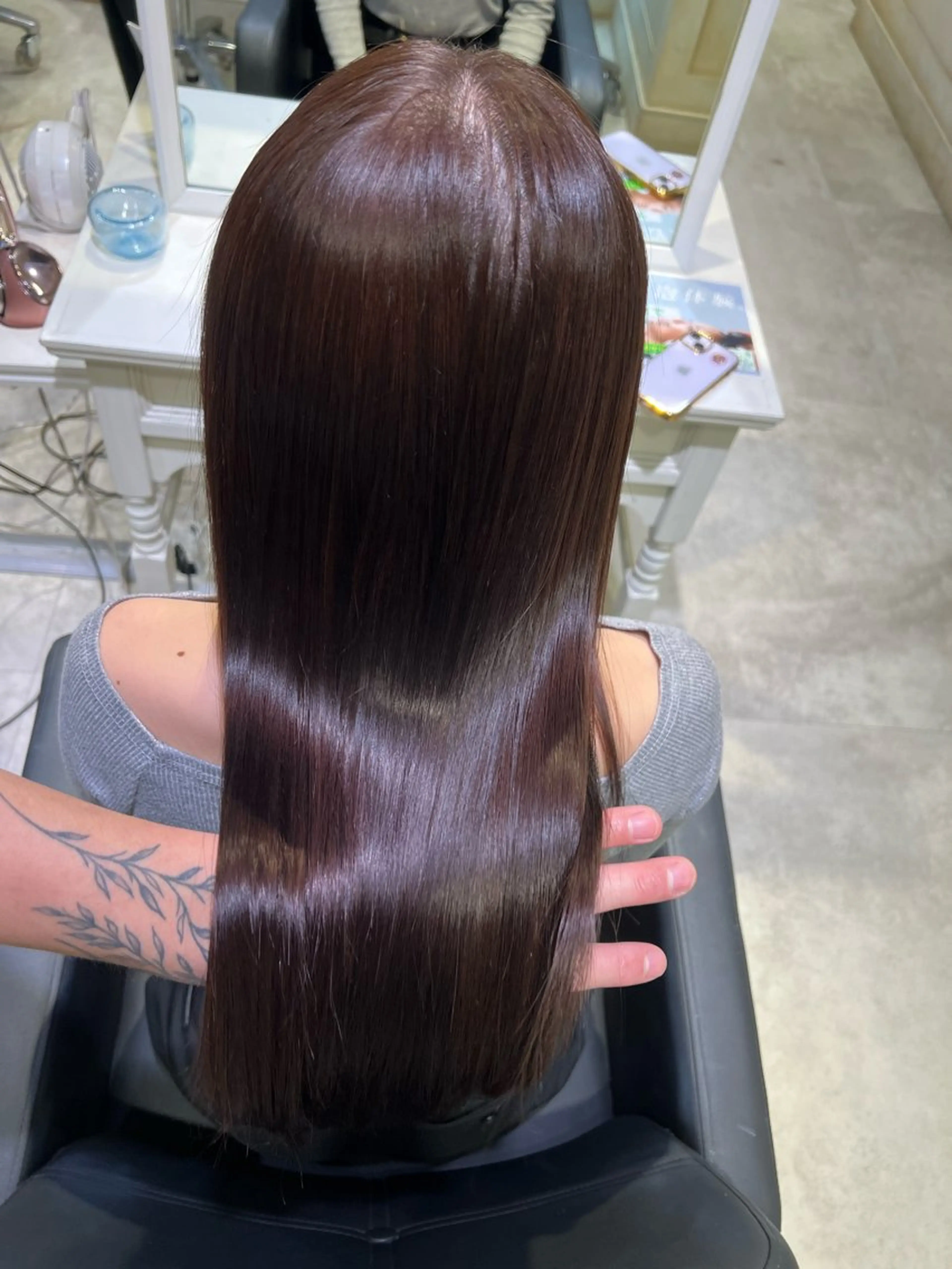 ミディアム カット ヘアカラー 【YUTO】確実に 髪を綺麗にするプロ。のヘアスタイル