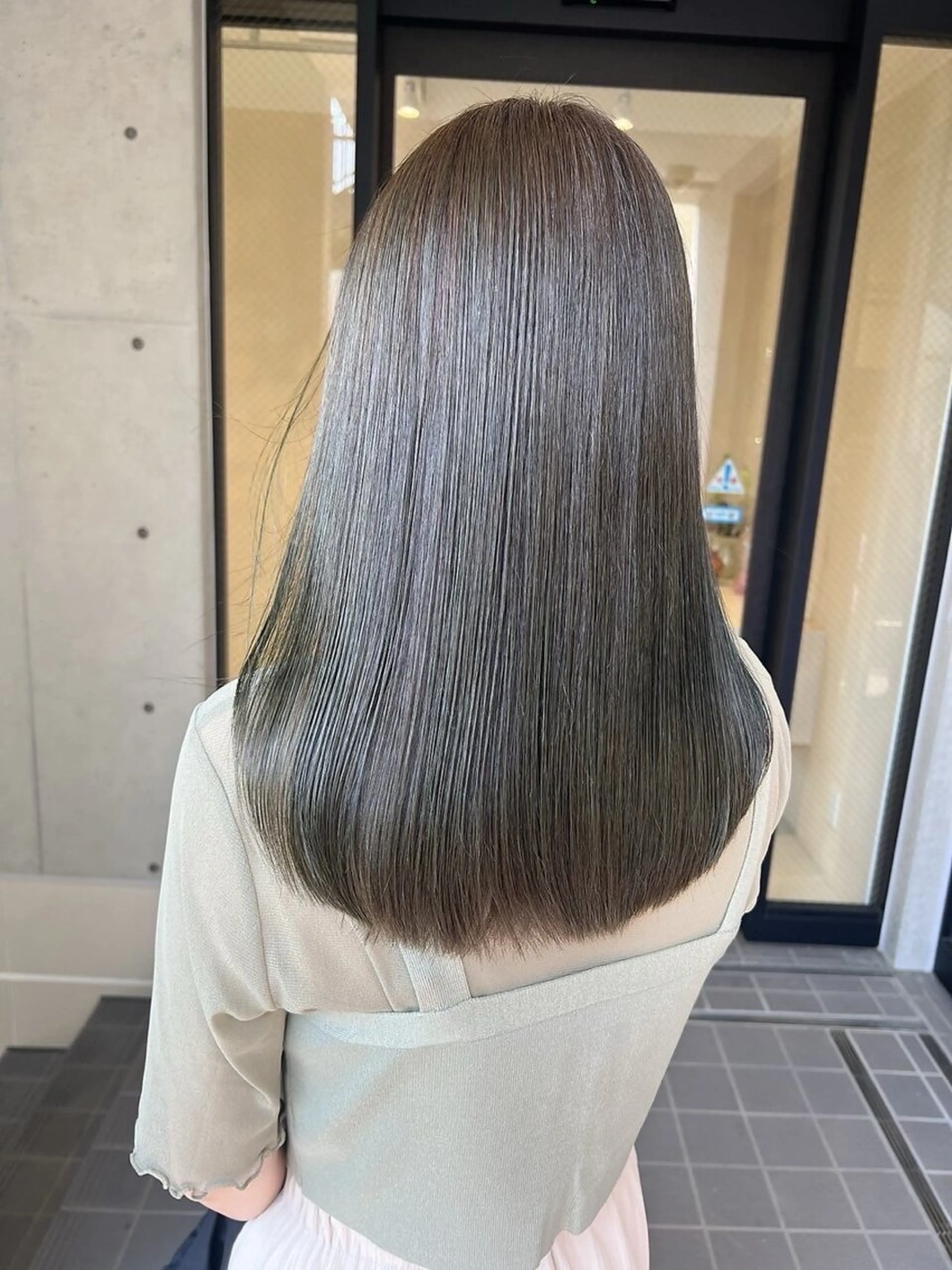 ロング カラー ブリーチ 透明感カラー ダブルカラー ブリーチなしカラー ヘアカラー ブリーチなし/専門店 ASOBIのヘアスタイル