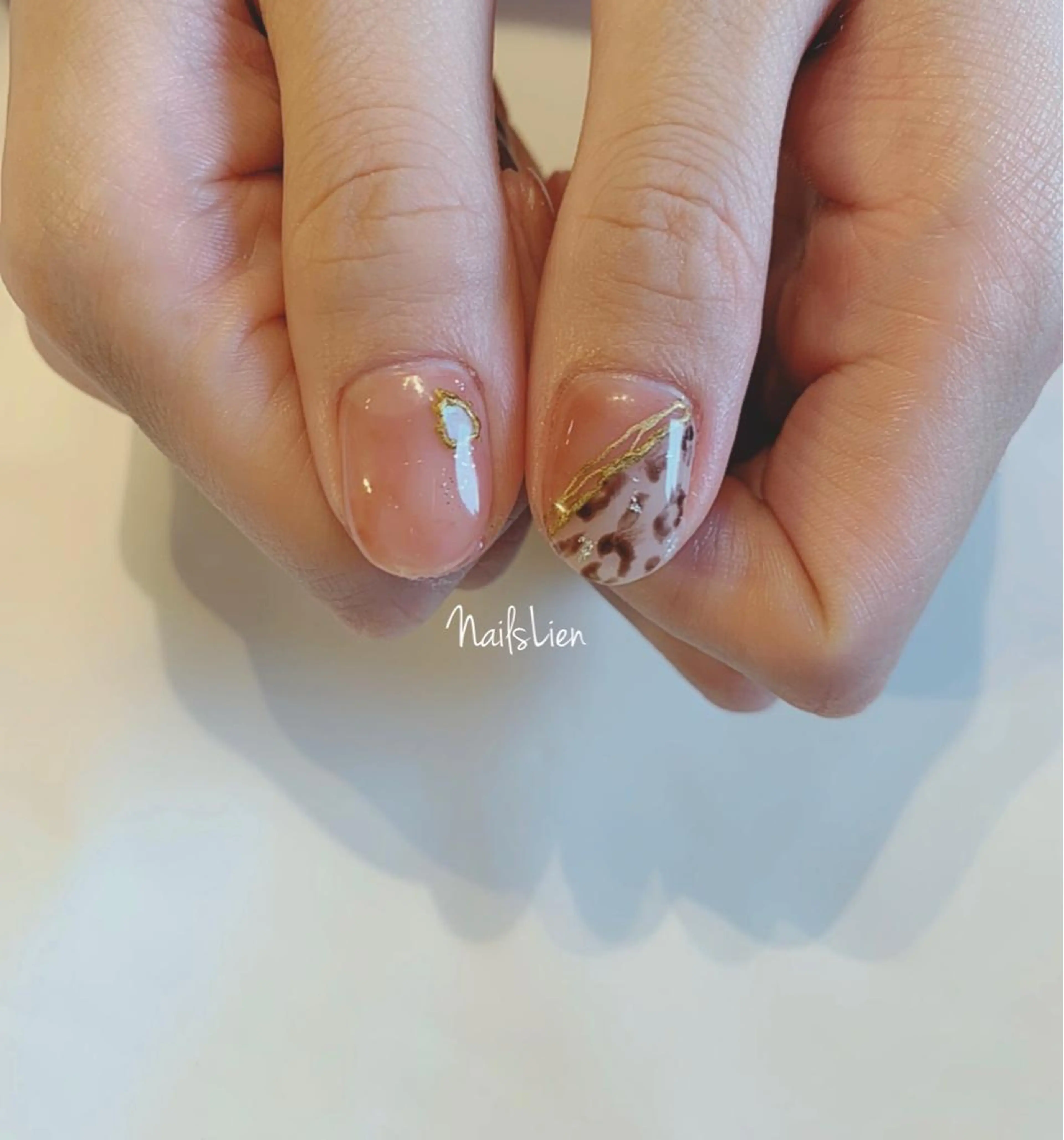 ネイル アニマル柄 オフィスネイル ピンク シンプルネイル 冬ネイル 凛 リンのネイルデザイン