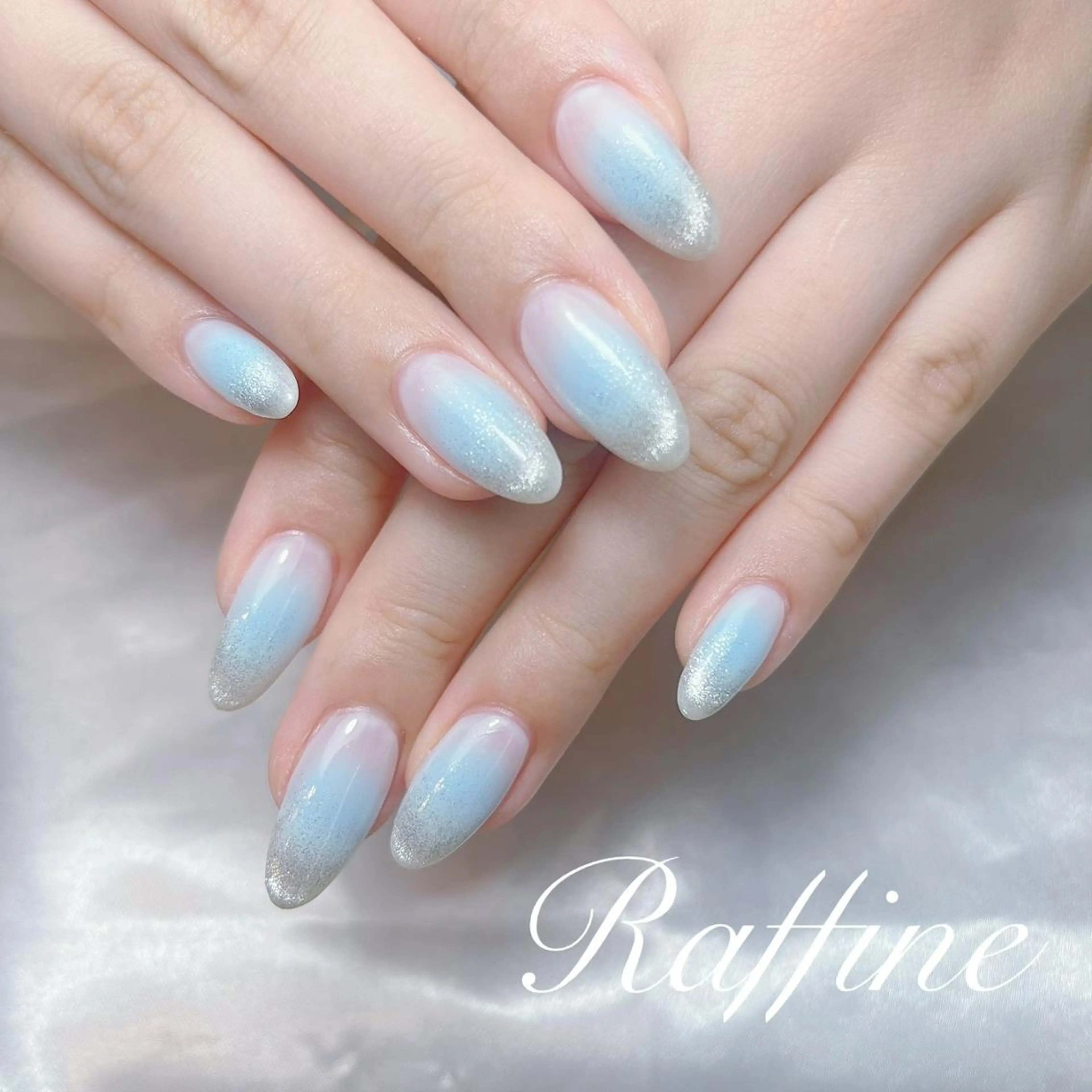 ネイル ハンドネイル RAFFINE haru🦋🩵のネイルデザイン