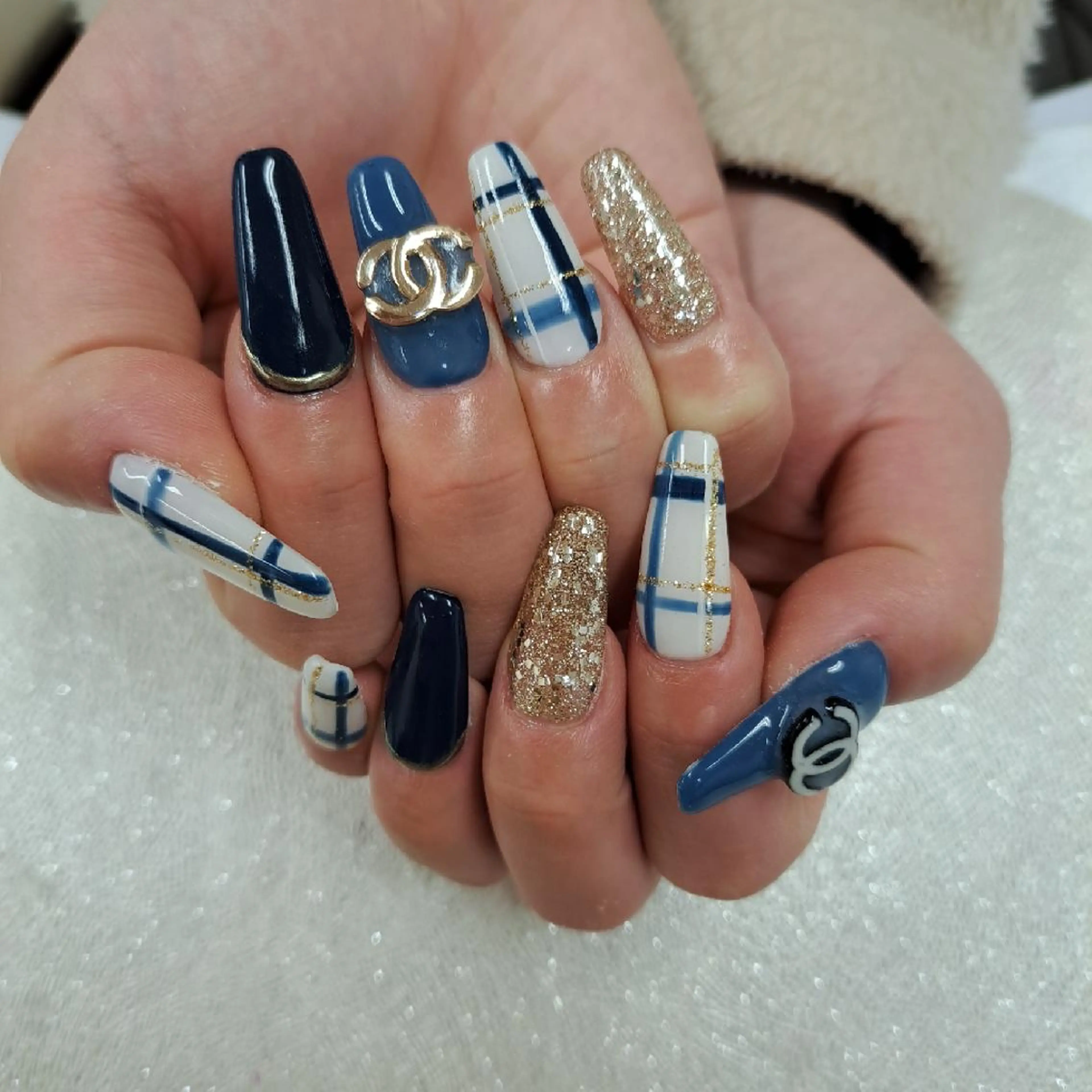 ネイル アートネイル ジェルネイル 持ち込み ニュアンスネイル パラジェル 河野ちえ (雑誌掲載サロン)のネイルデザイン