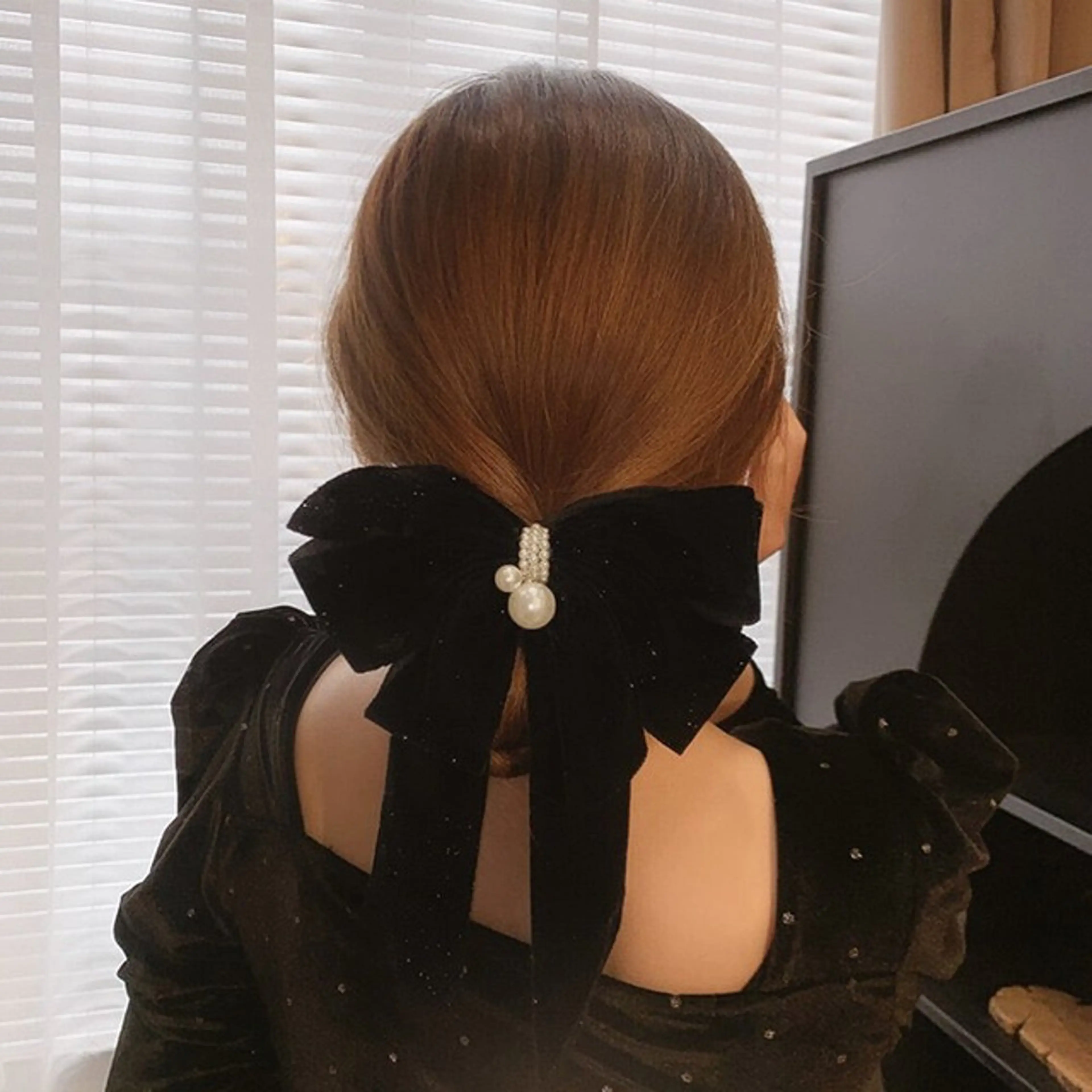 ミディアム カット ヘアカラー トリートメント 💗ブリーチなし 垢抜け💗徳井はやとのヘアスタイル