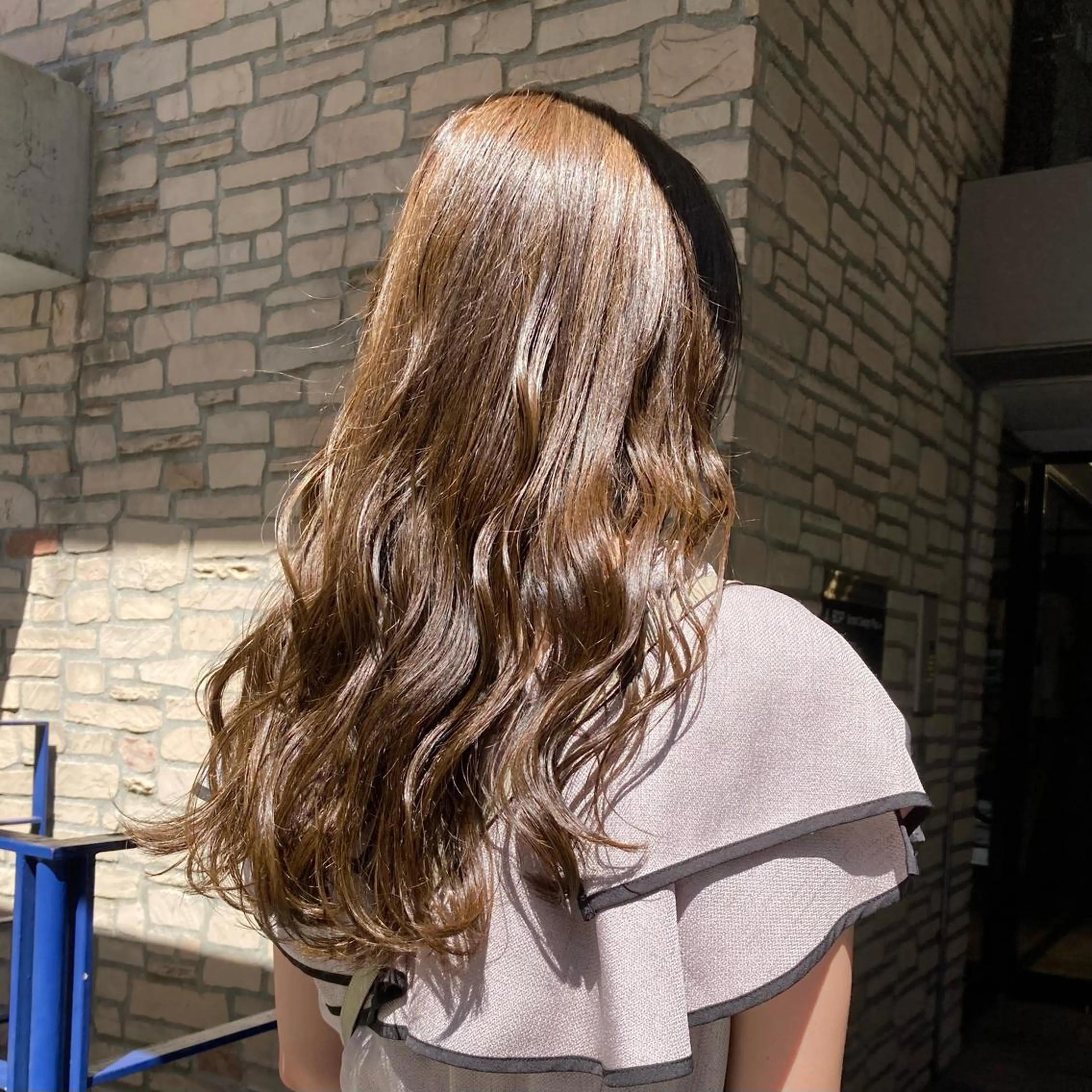 ロング カラー ヘアアレンジ MAKI渋谷 【カットモデル募集】のヘアスタイル